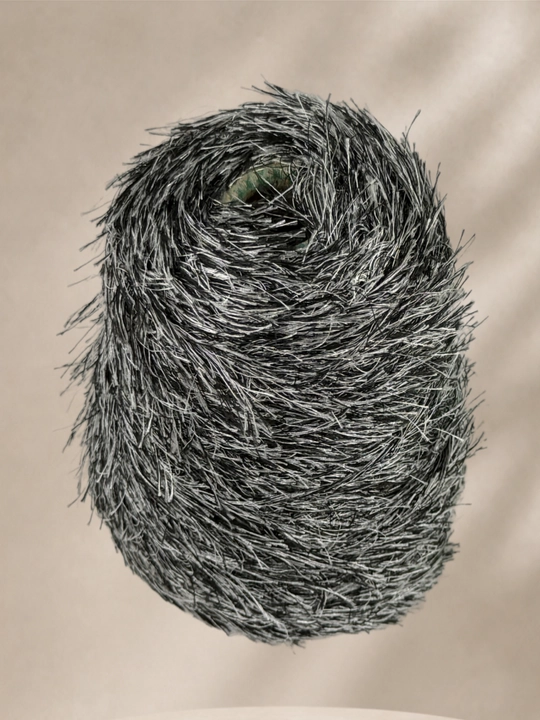 "Travka" ipi, 100% poliester, to‘qish uchun, 500 g va 1 kg, 700/1400 m