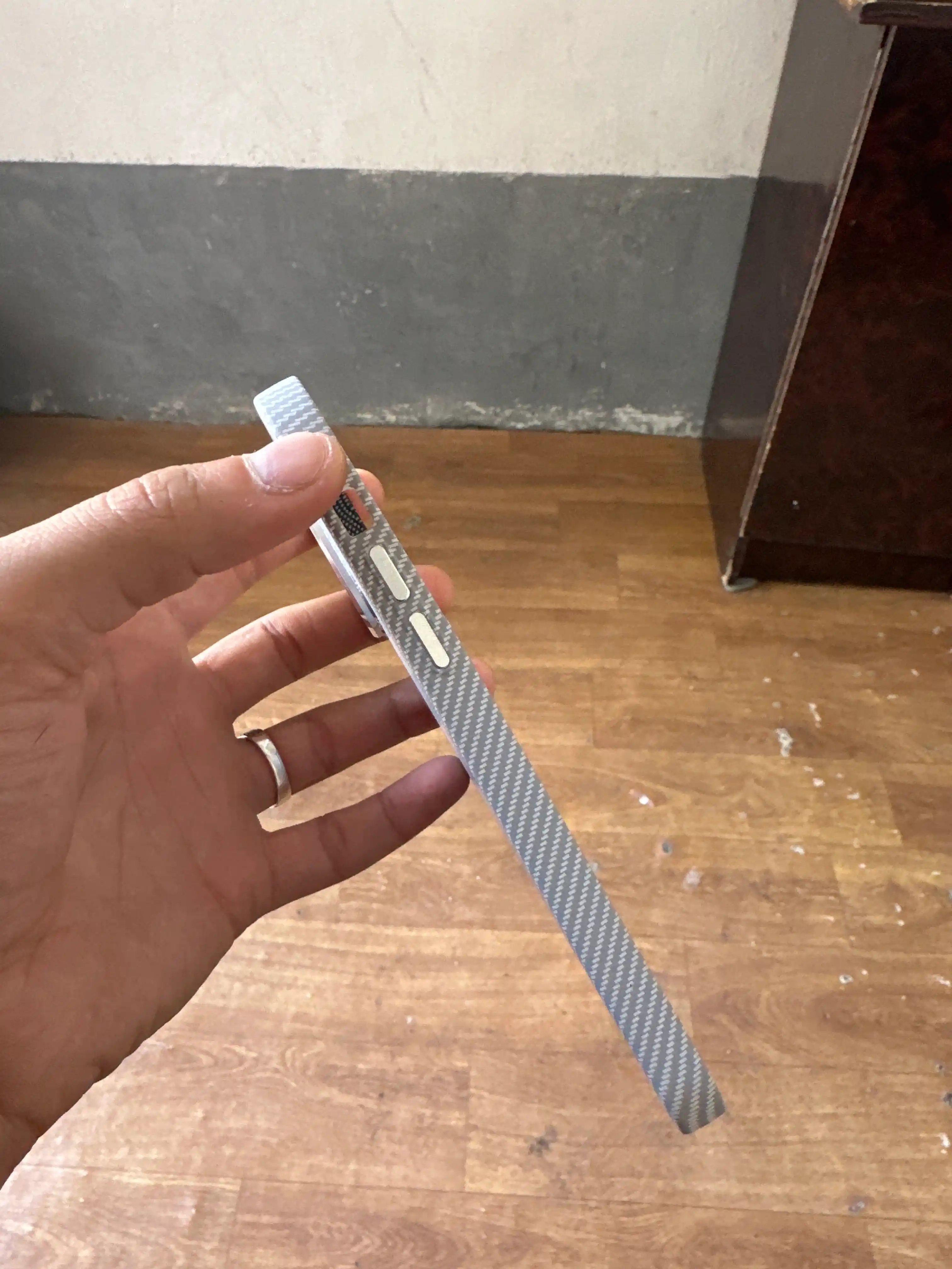 Karbon chexol iPhone 13, 14, 15, 16, 17 Pro Max, Magsafe bilan — ayfon chexol 16 Pro Max