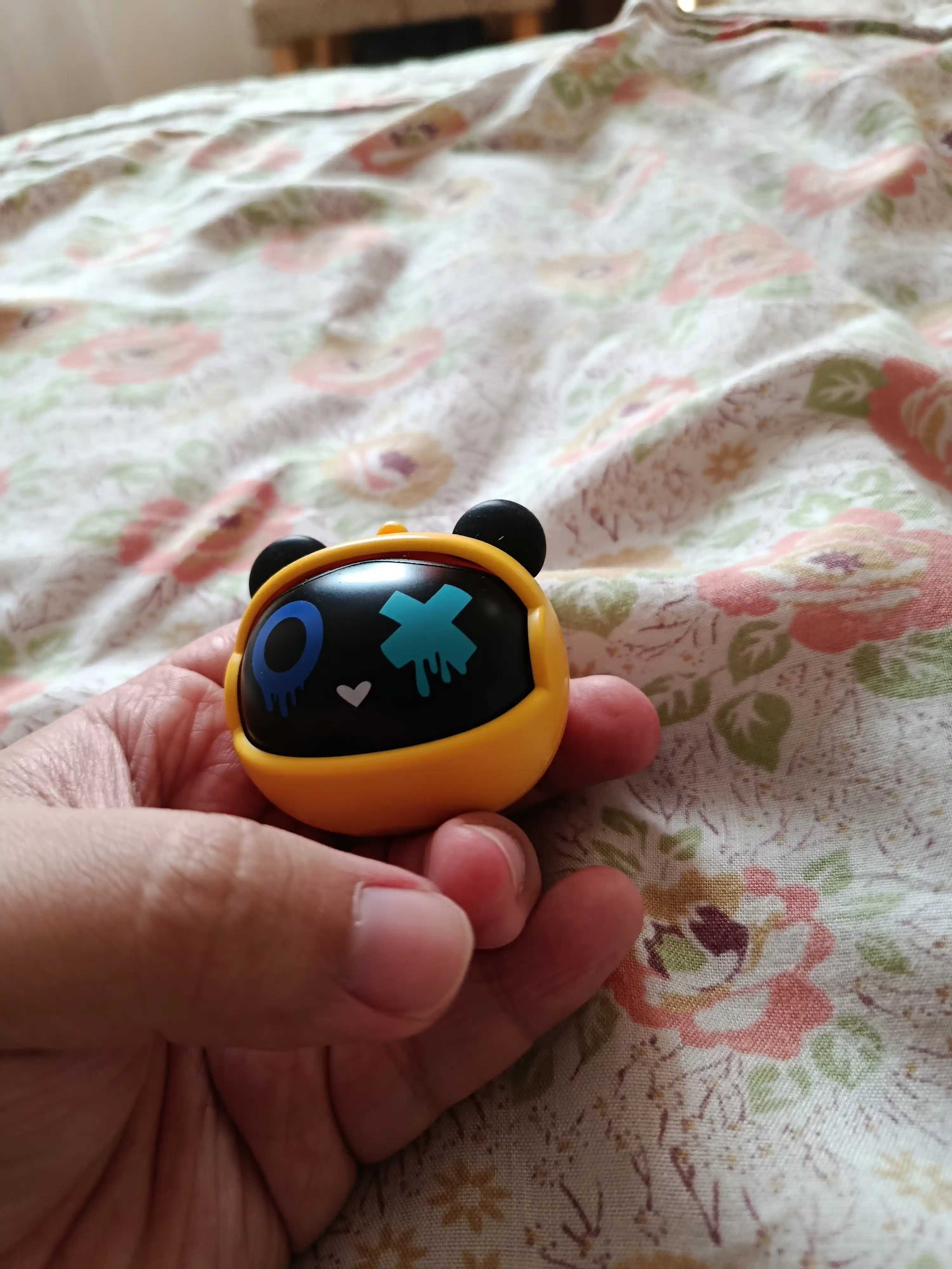 EMOFLIP TWS simsiz quloqchinlar, Bluetooth 5.4, mikrofon va zaryadlash keysi bilan