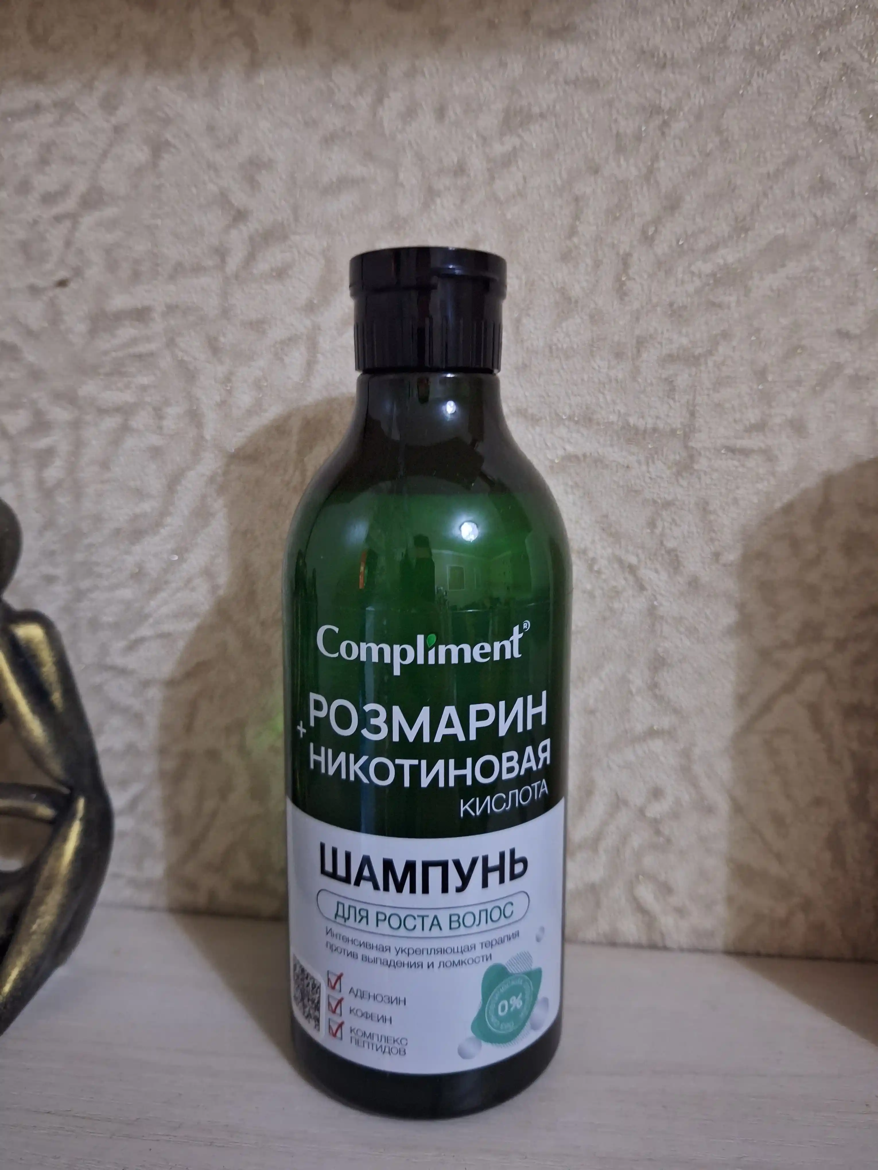 Soch o‘sishi uchun shampun Compliment, rozmarin va nikotin kislotasi bilan, 400 ml