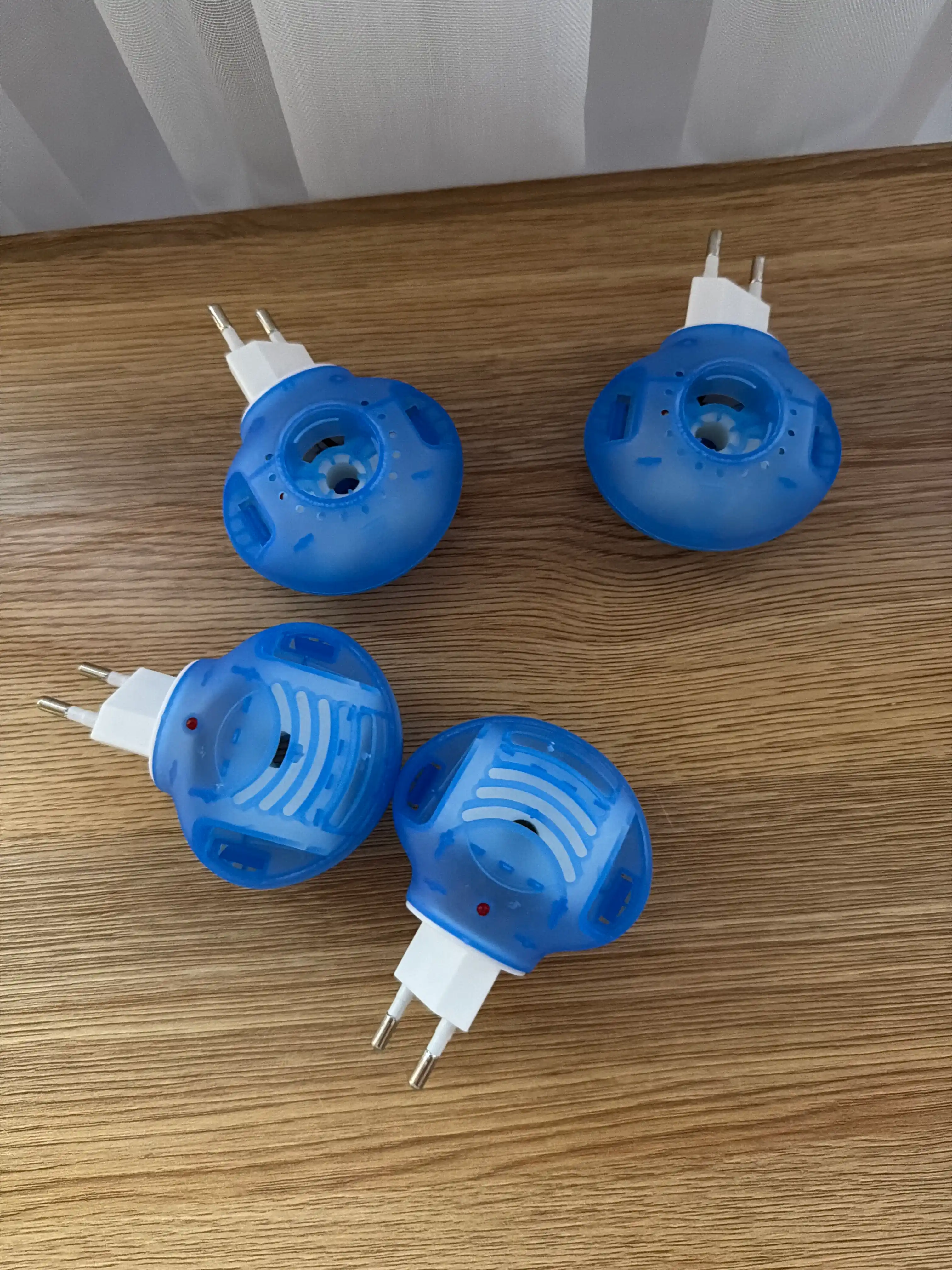RAPTOR - chivinlardan himoya qilish: elektr fumigator