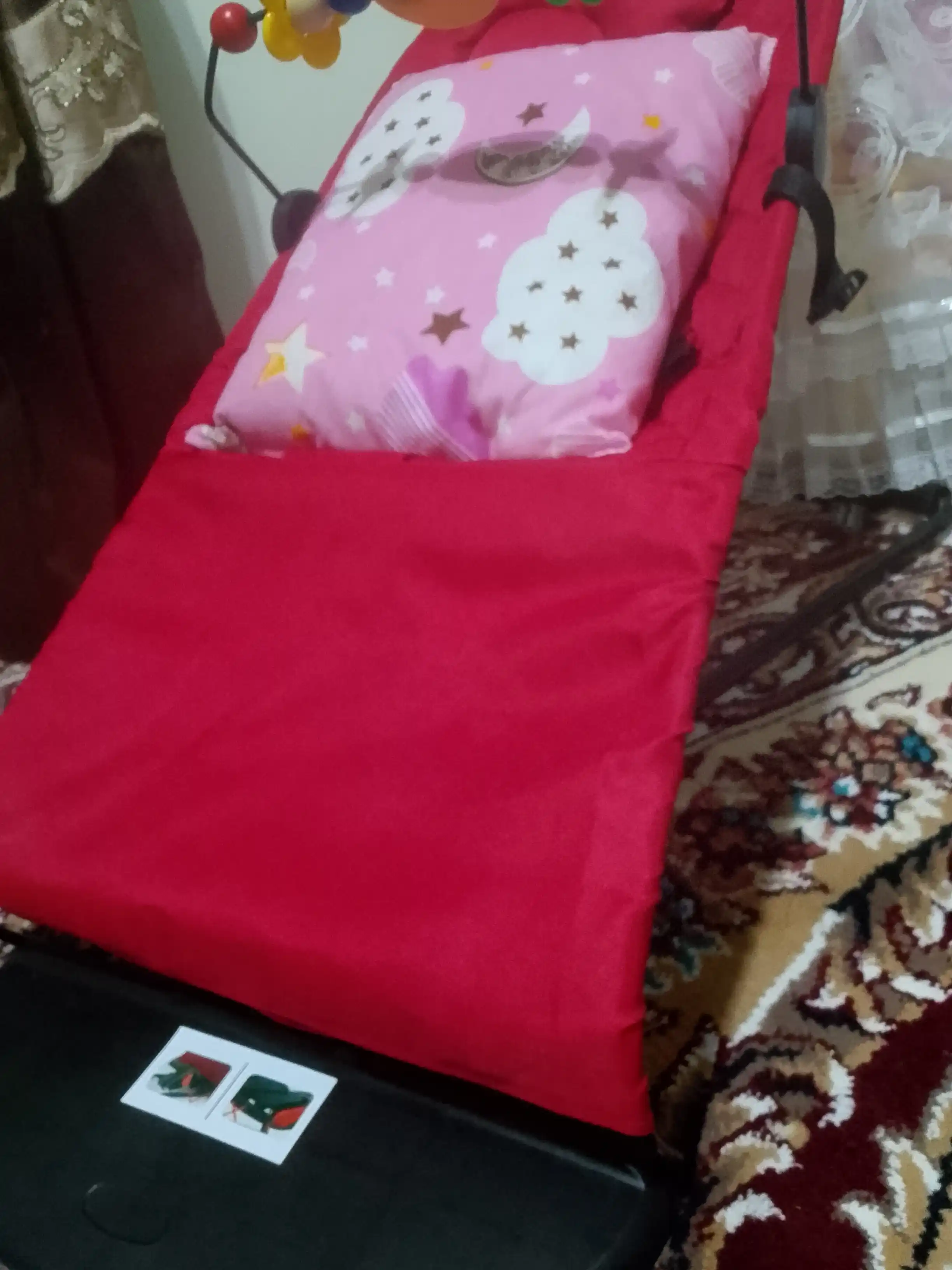 FIDGO bolalar shezlongi, buklanadigan, qiyaligi sozlanadi, kamarlar bilan