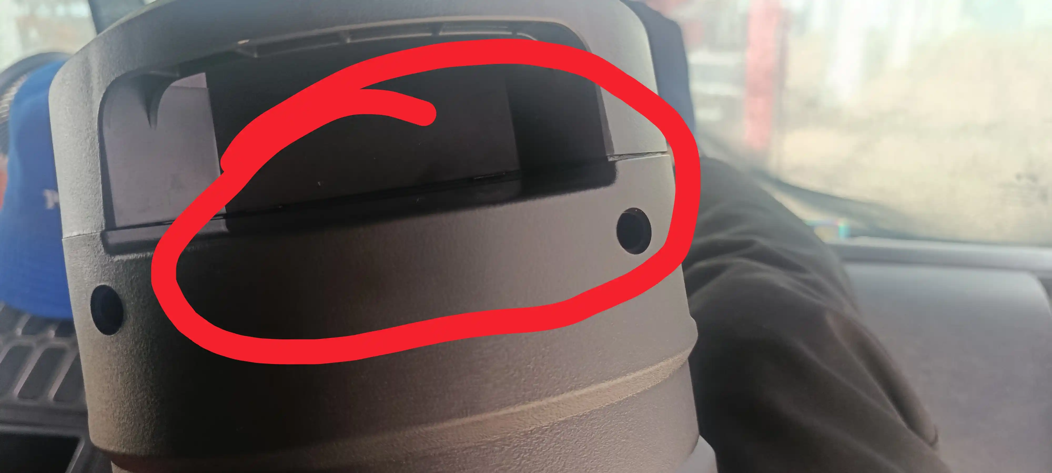 Portativ kolonka, simsiz Bluetooth karaoke musiqasi, mikrofonli, pultli va RGB yorug'lik
