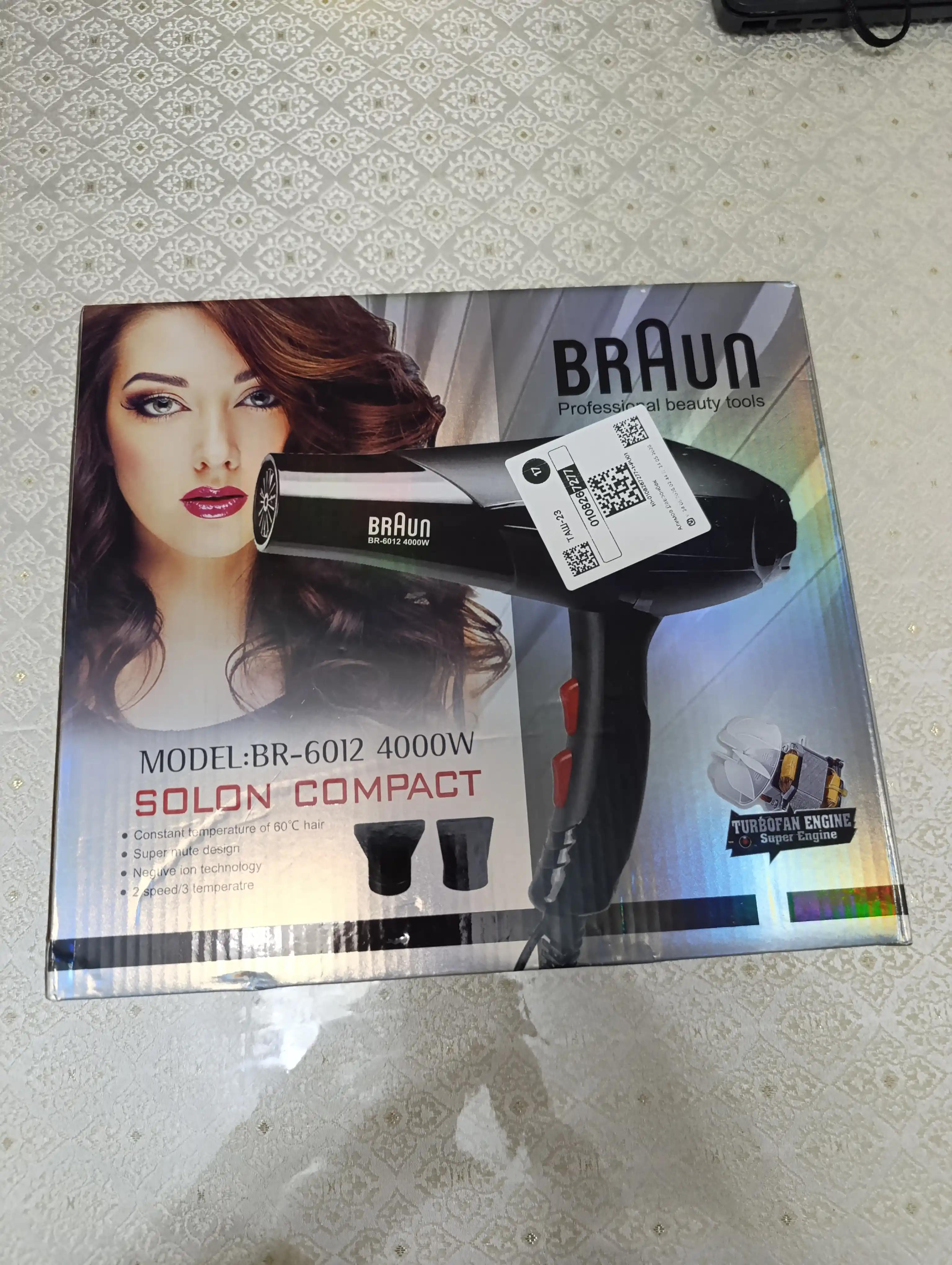 Фен Braun BR-6012, 4000 Вт, 2 насадки, профессиональный фен, в подарок