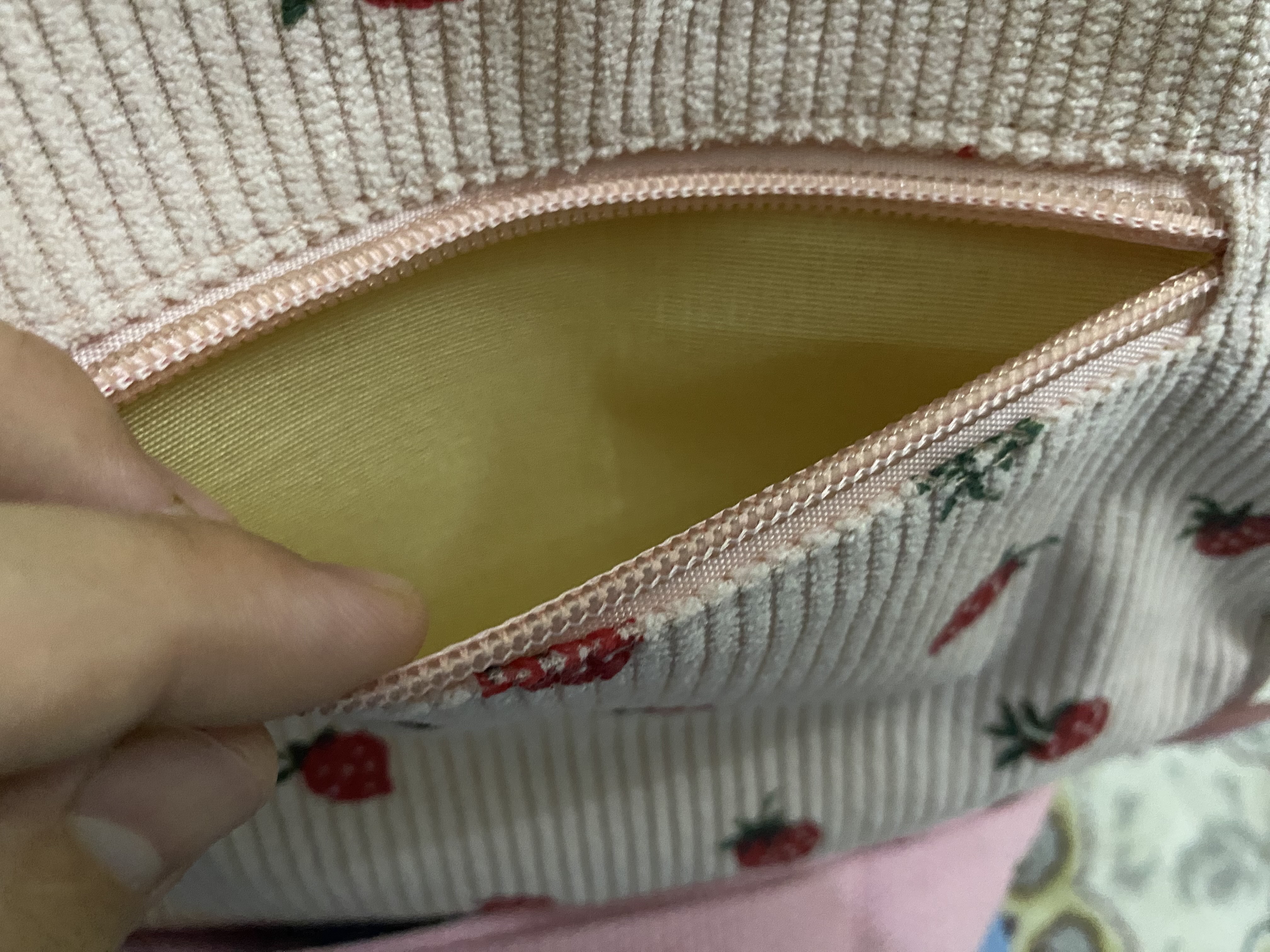 Сумка для девочек кроссбоди из вельвета через плечо