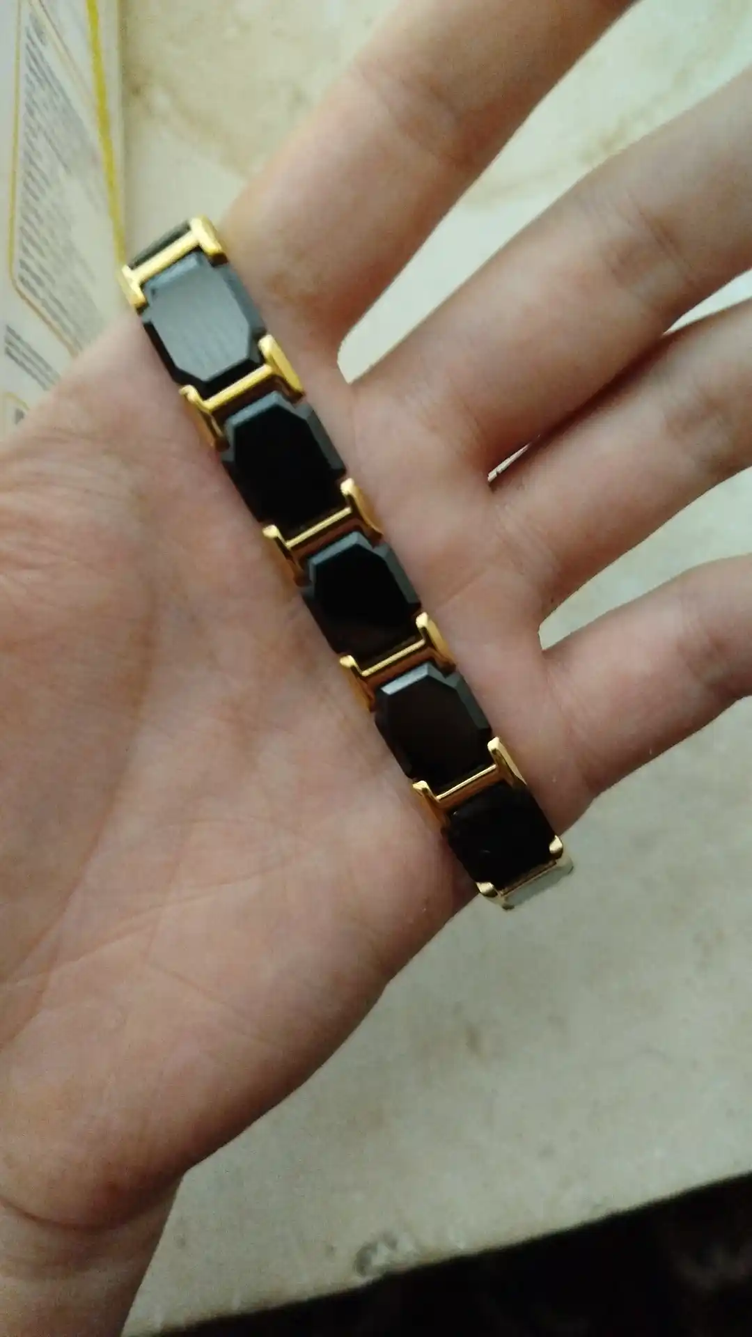 Магнитный браслет ampli5