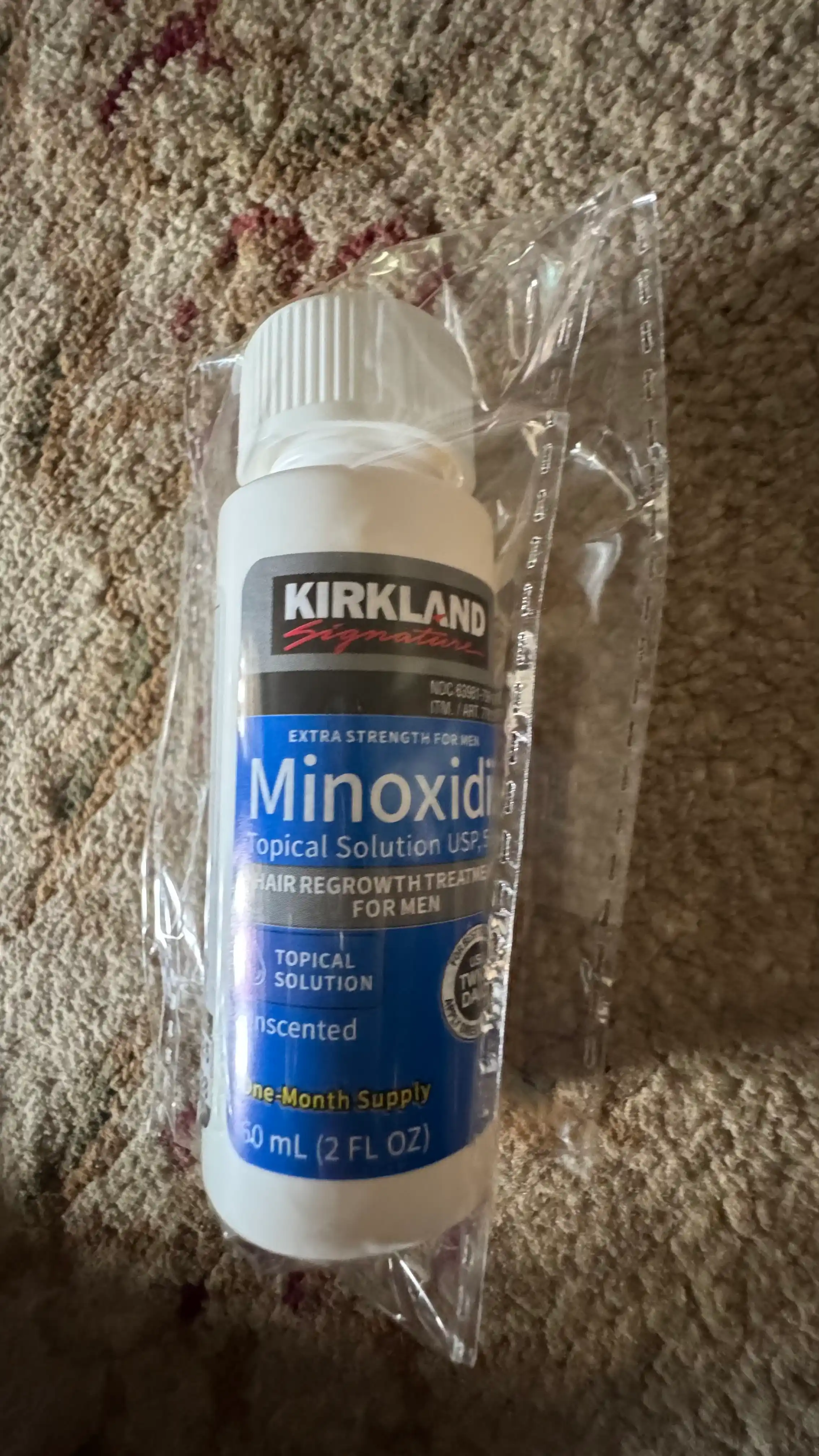 Soch va soqol o'stirish uchun minoksidil Kirkland Minoxidil 5%, 60 ml