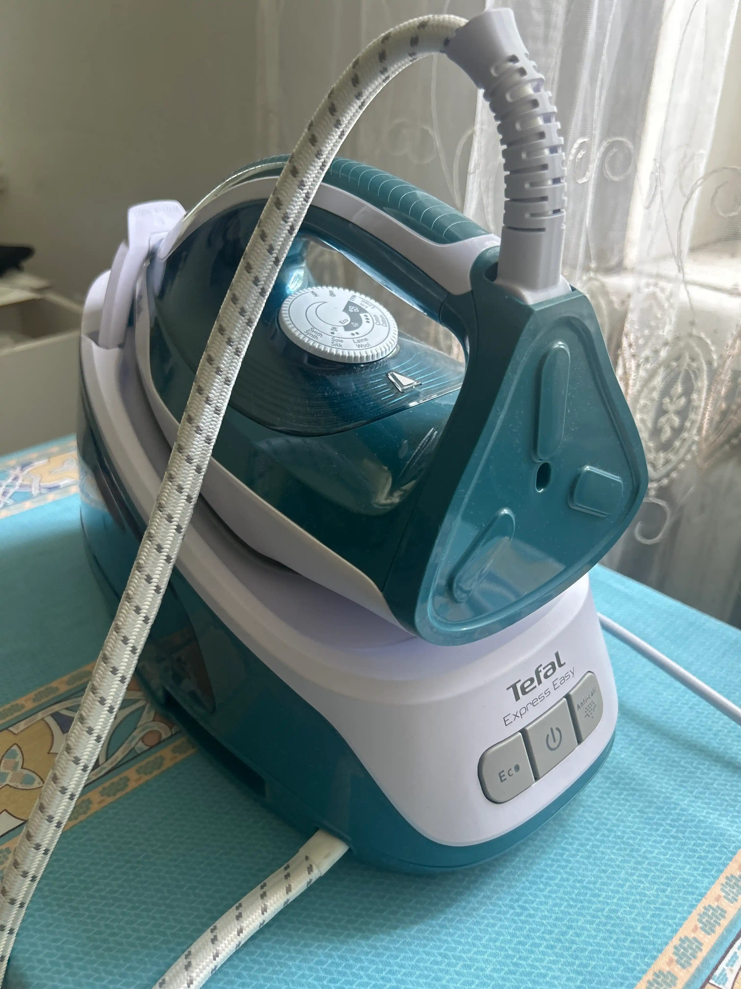 Парогенератор Tefal Express Easy SV6131E0