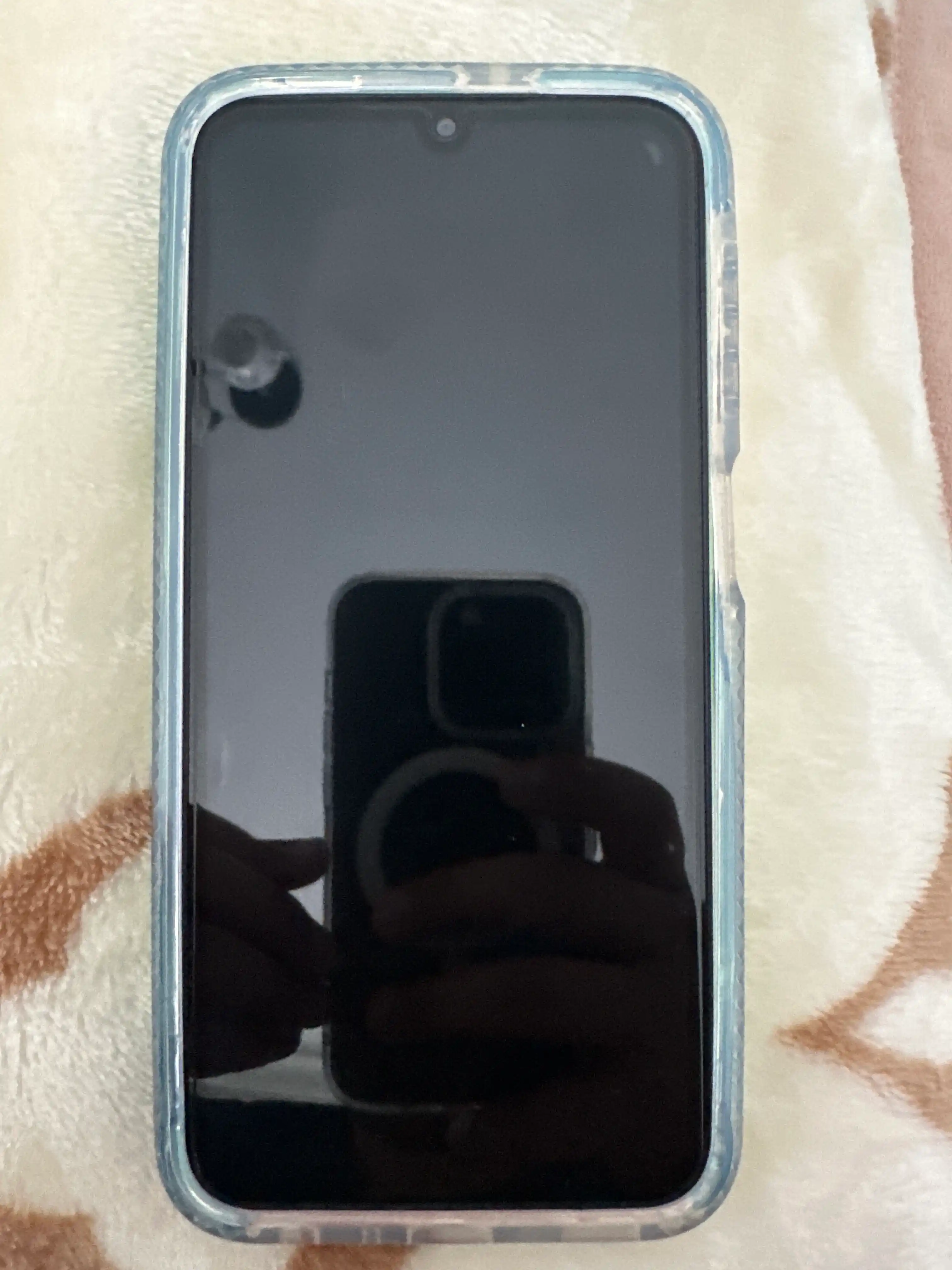 Himoya oynasi Samsung uchun
