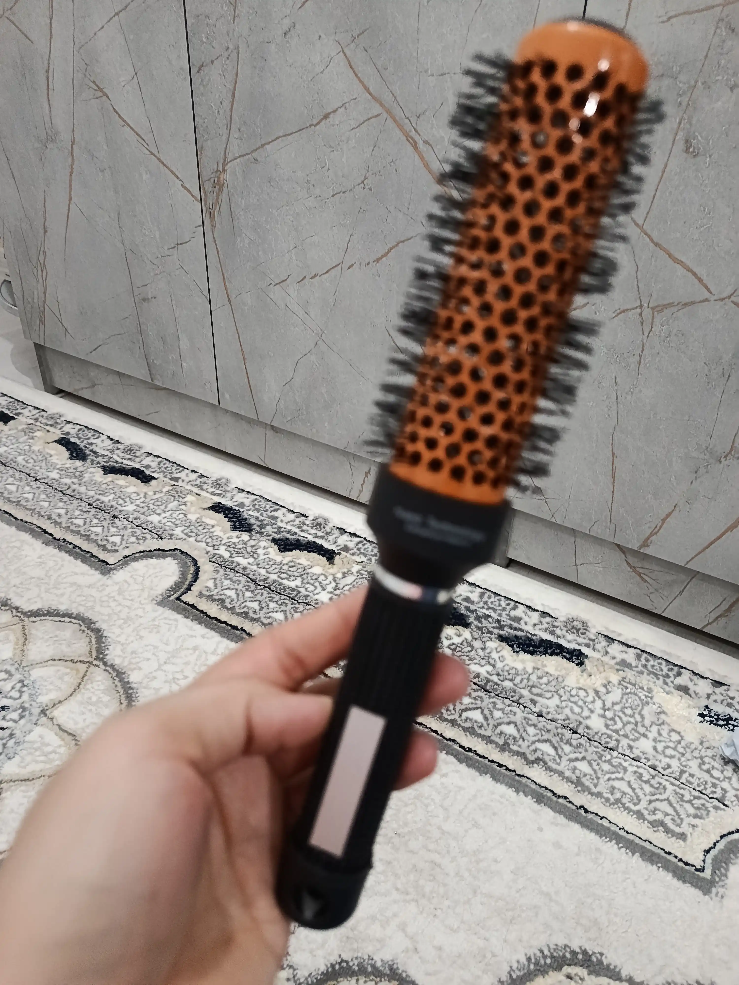 Soch turmaklash uchun professional brashing taroq