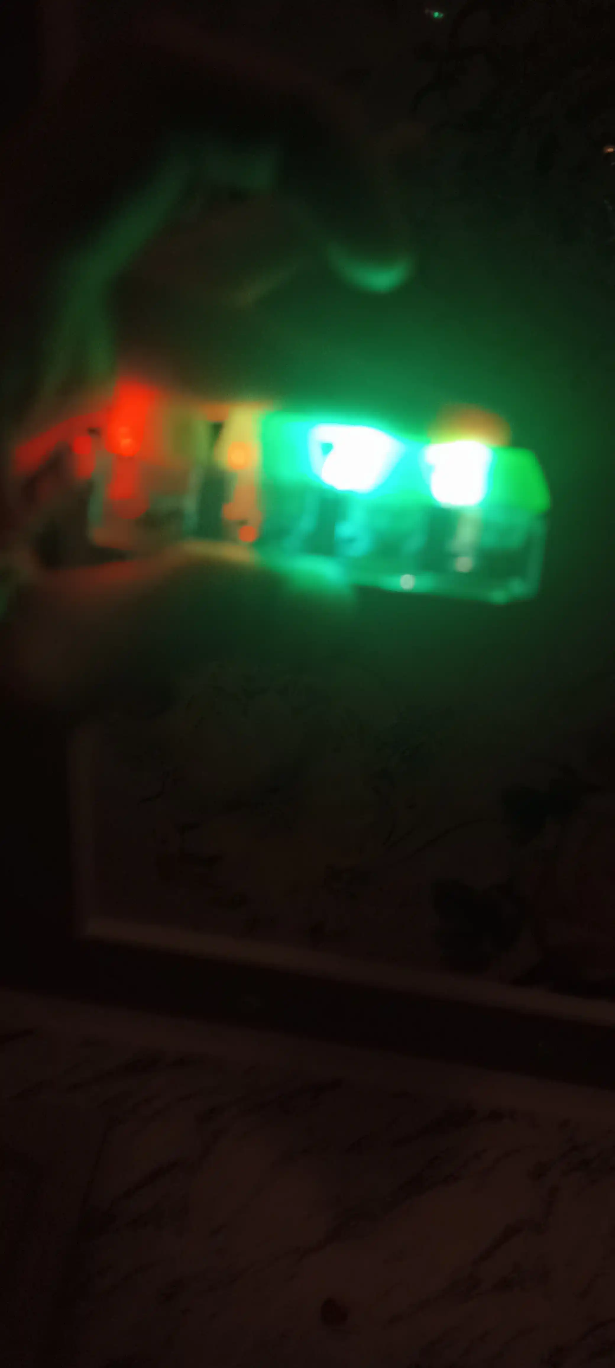Yoritgichli antistress switch klaviatura-brelok — stressni kamaytirish uchun gadjet