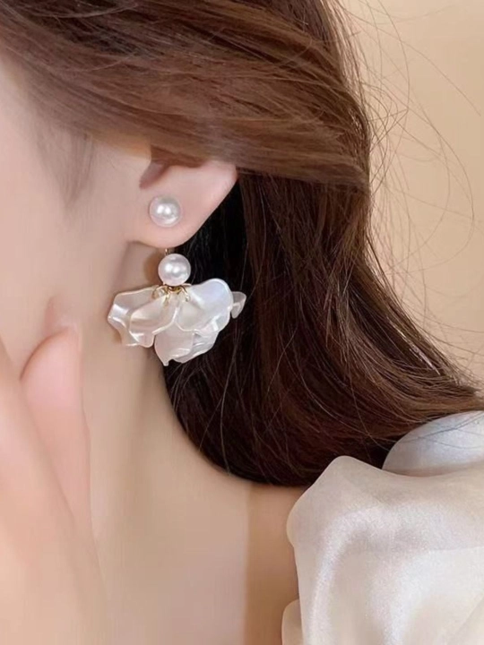 Серьги для женщин