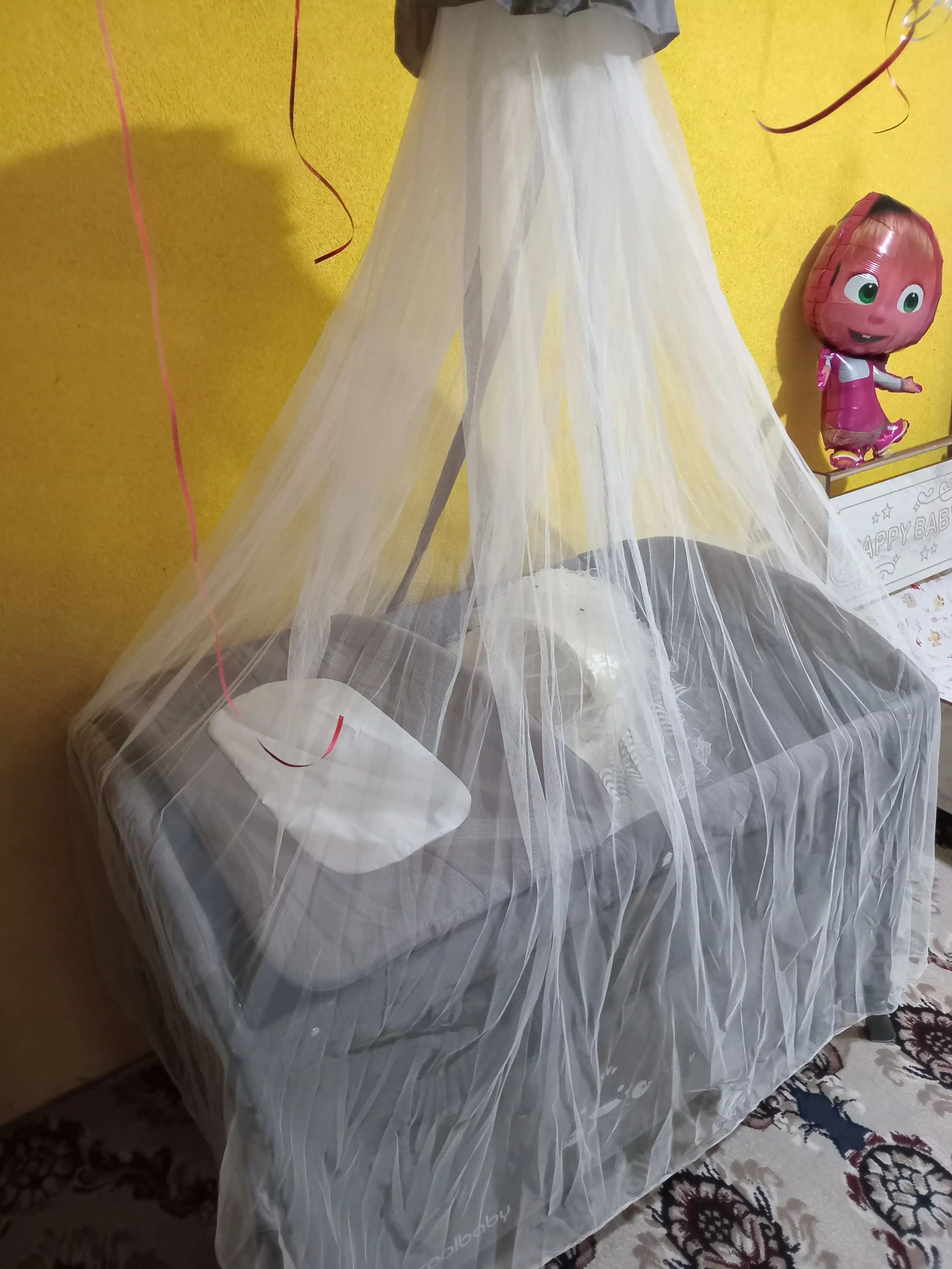 Ko‘p funksiyali bolalar karavoti, manej, 50 kg gacha yuklama, 0-4 yosh