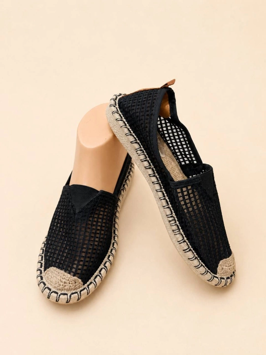 Ayollar espadrilyalari
