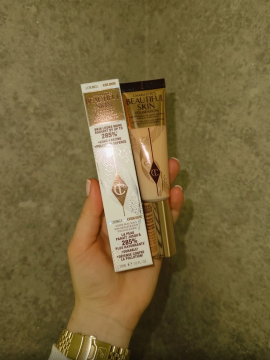 Тональная основа Charlotte Tilbury Charlotte’s Beautiful Skin Foundation, 30 мл