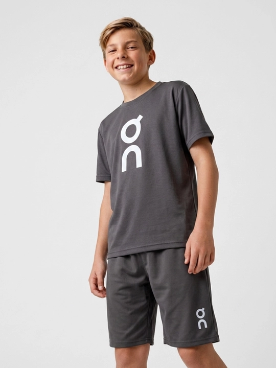 8/12 yoshli o‘g‘il bolalar uchun yozgi kostyum, ikki baho, futbolka va shortik, o‘smirlar uchun - 