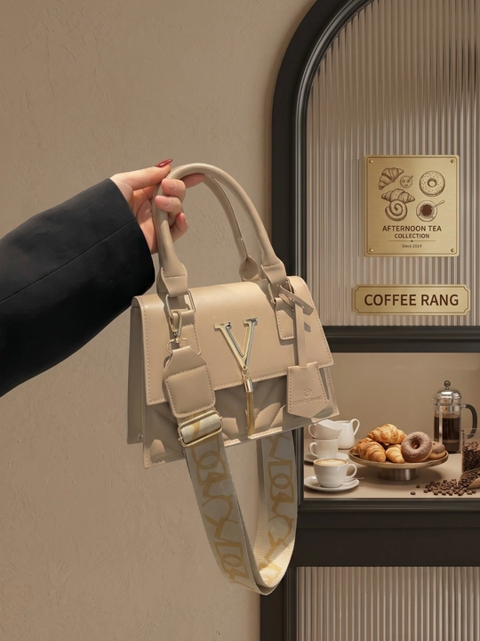 Женская сумка, сумка через плечо из экокожи с V-логотипом - 