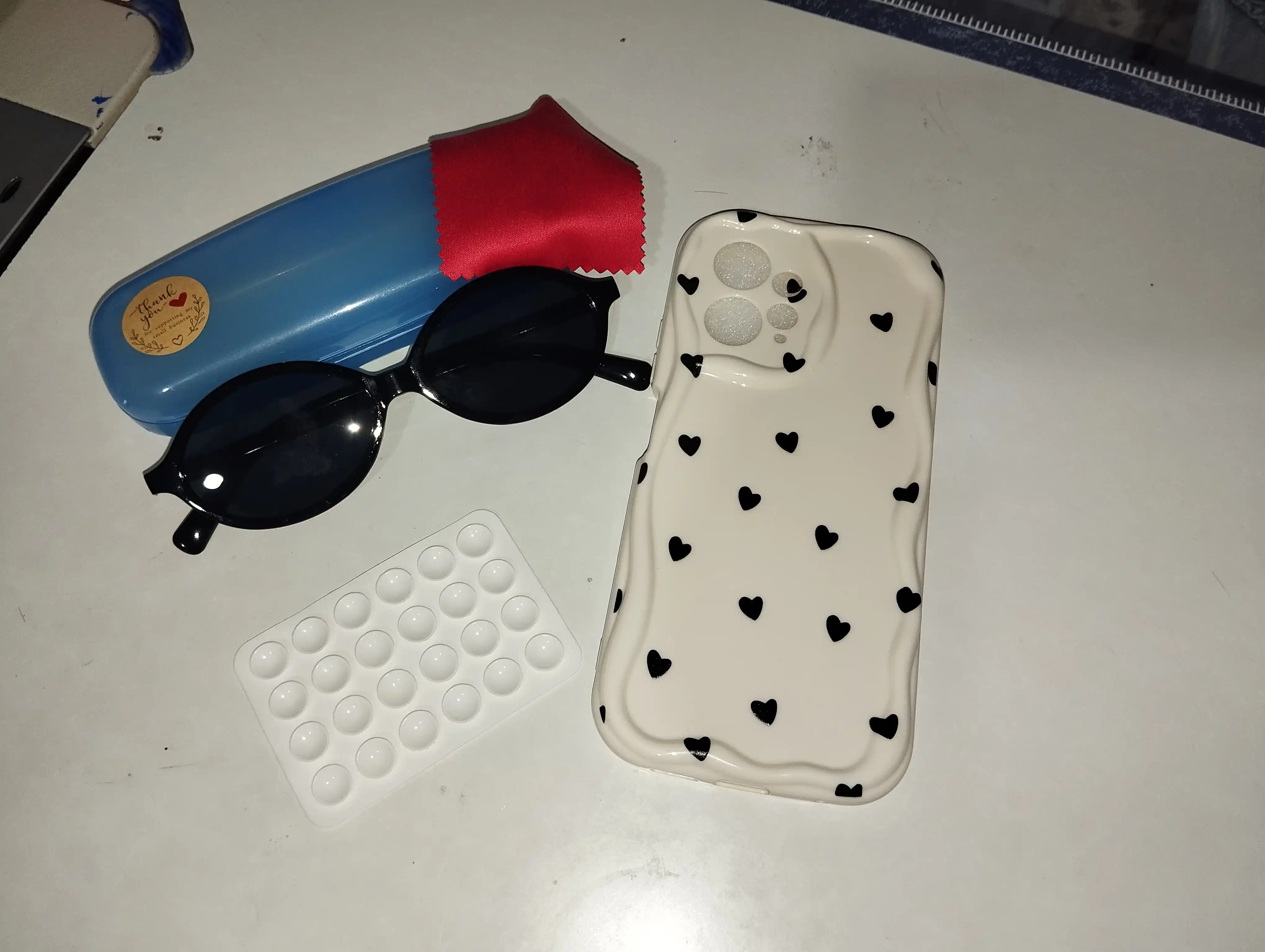 MIU MIU quyoshdan himoyalovchi  va imij ko'zoynaklari + mikrofibra( sovg'a)