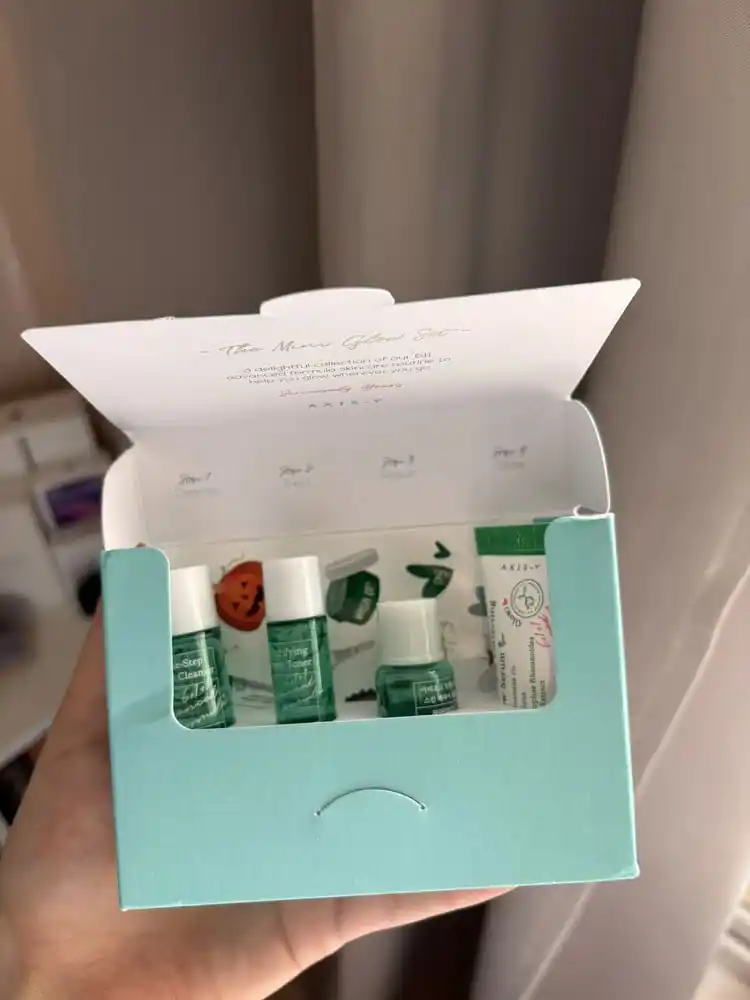 AXIS-Y The Mini Glow  Dark Spot Correcting Set — мини-набор для сияния и осветления кожи