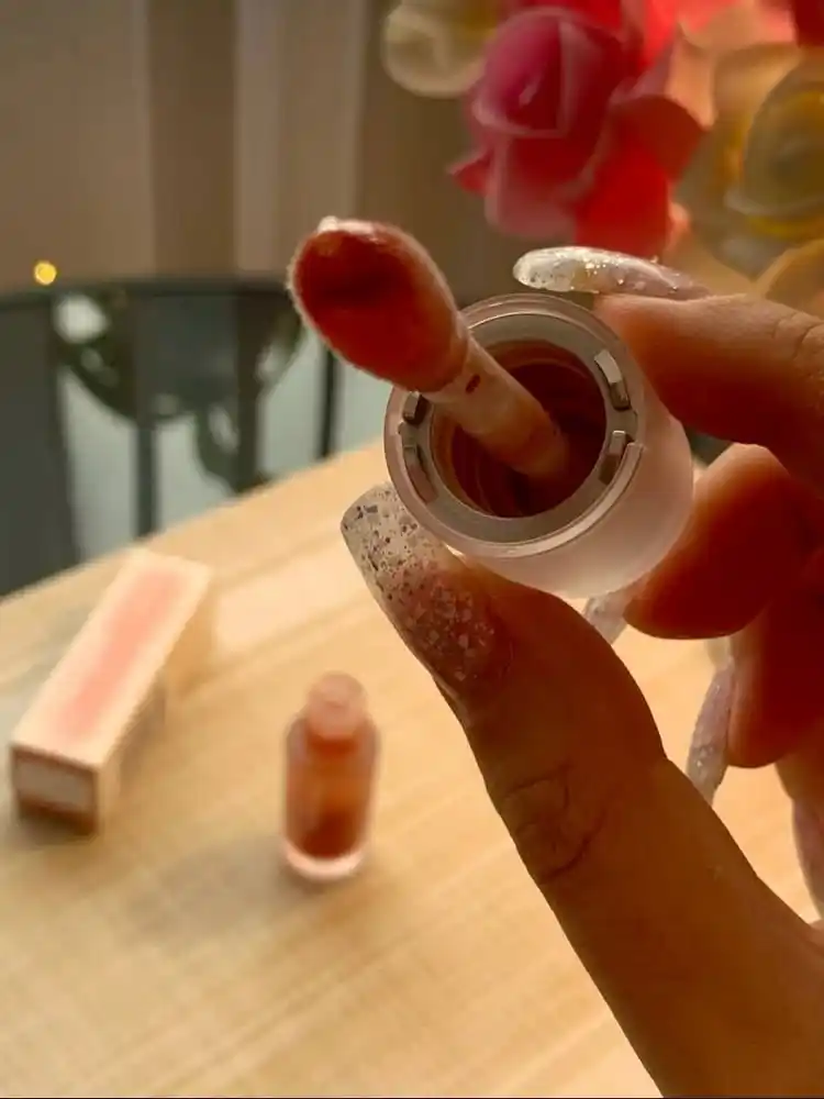 AXIS-Y Vita Glow Lip Oil увлажняющее веганское масло для губ, с витамином E, 4.5 г