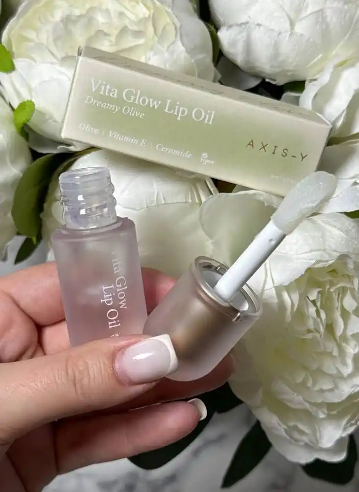 AXIS-Y Vita Glow Lip Oil увлажняющее веганское масло для губ, с витамином E, 4.5 г