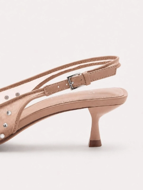 Ayollar uchun nafis va zamonaviy tuflilar, slingback modellari
