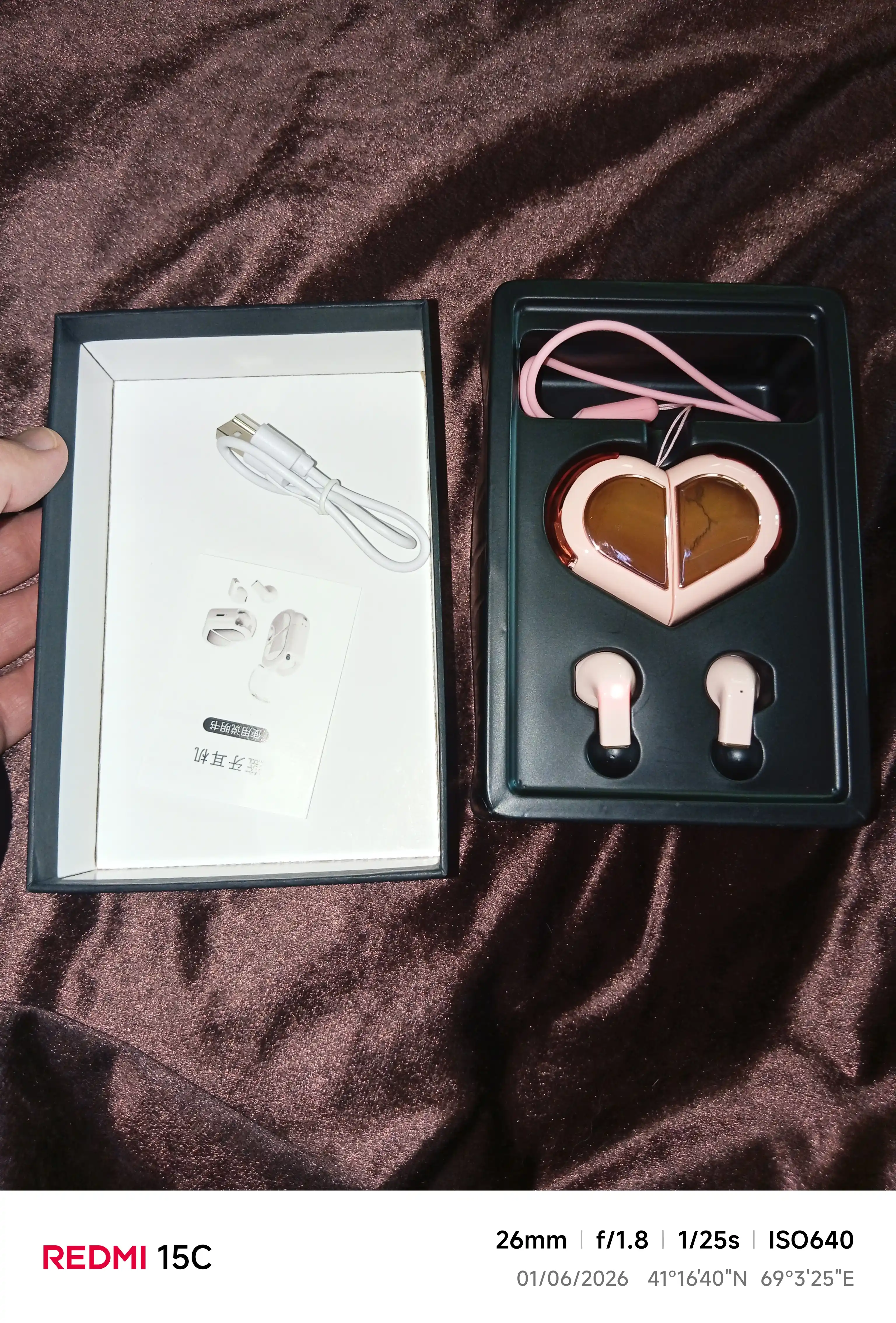 K520 Bluetooth 5.3 quloqchinlar, simsiz, mini, yurak shaklidagi buklanadigan keys