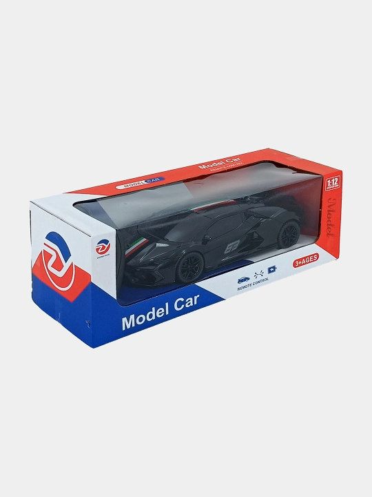 Mashinka radio boshqaruvida 1:12, qora superkar modeli