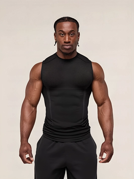 Erkaklar uchun oq Gymshark siqiluvchi sport futbolkasi va qulay