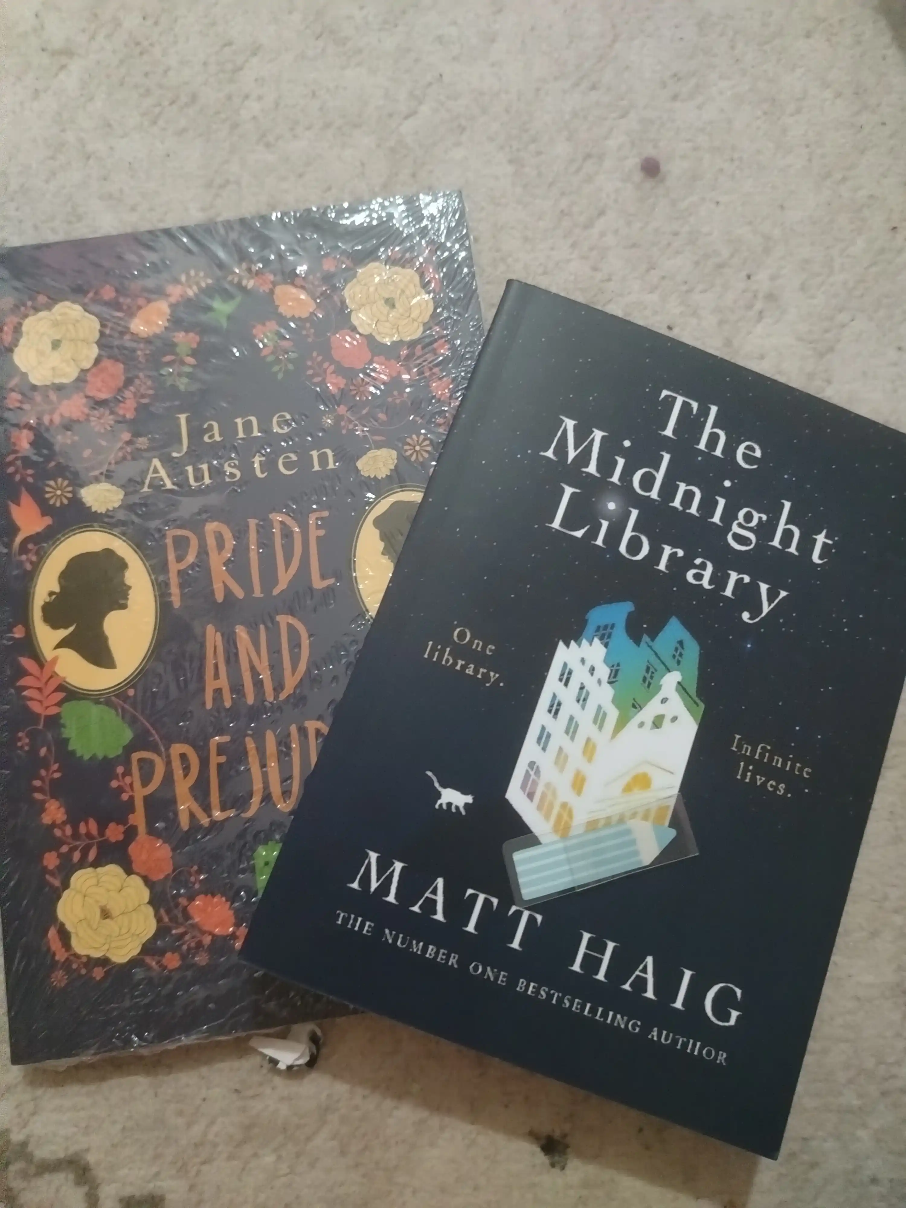 The midnight library. Matt Haig (Книга на английском языке) 