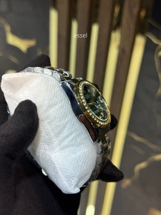 Rolex Datejust ayollar qo‘l soati, toshli bezel, kvars, sovg‘a sifatida bilaguzuk