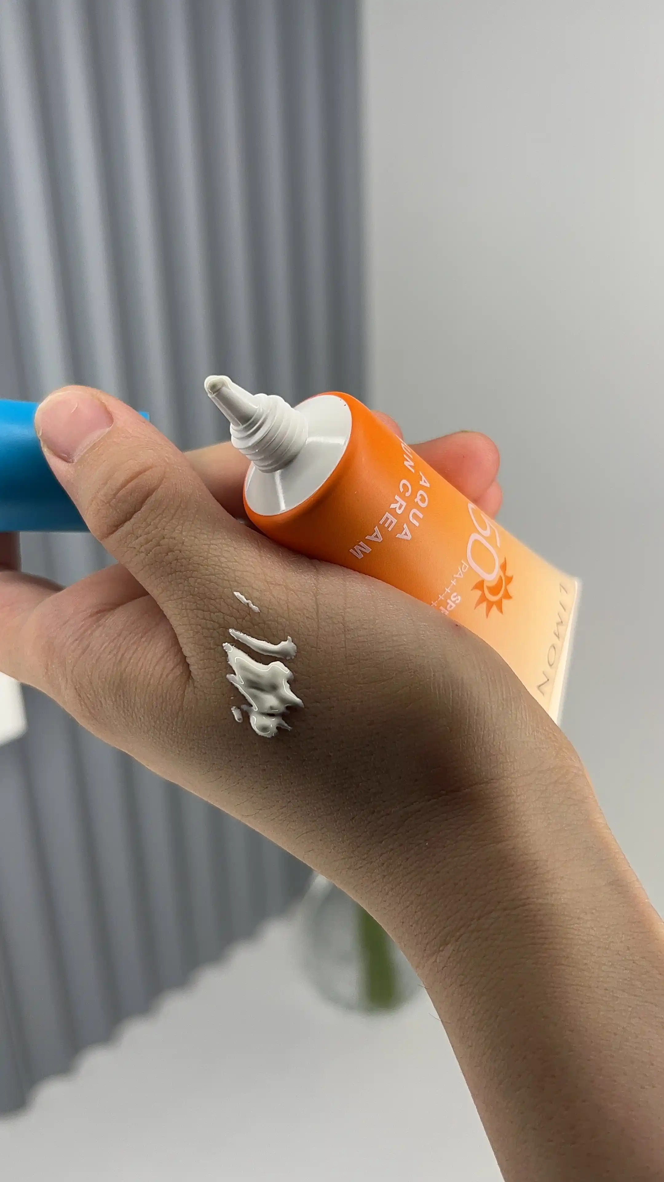 LIMONI quyoshdan himoya qiluvchi kremi SPF 50+ РА++++ Aqua Sun