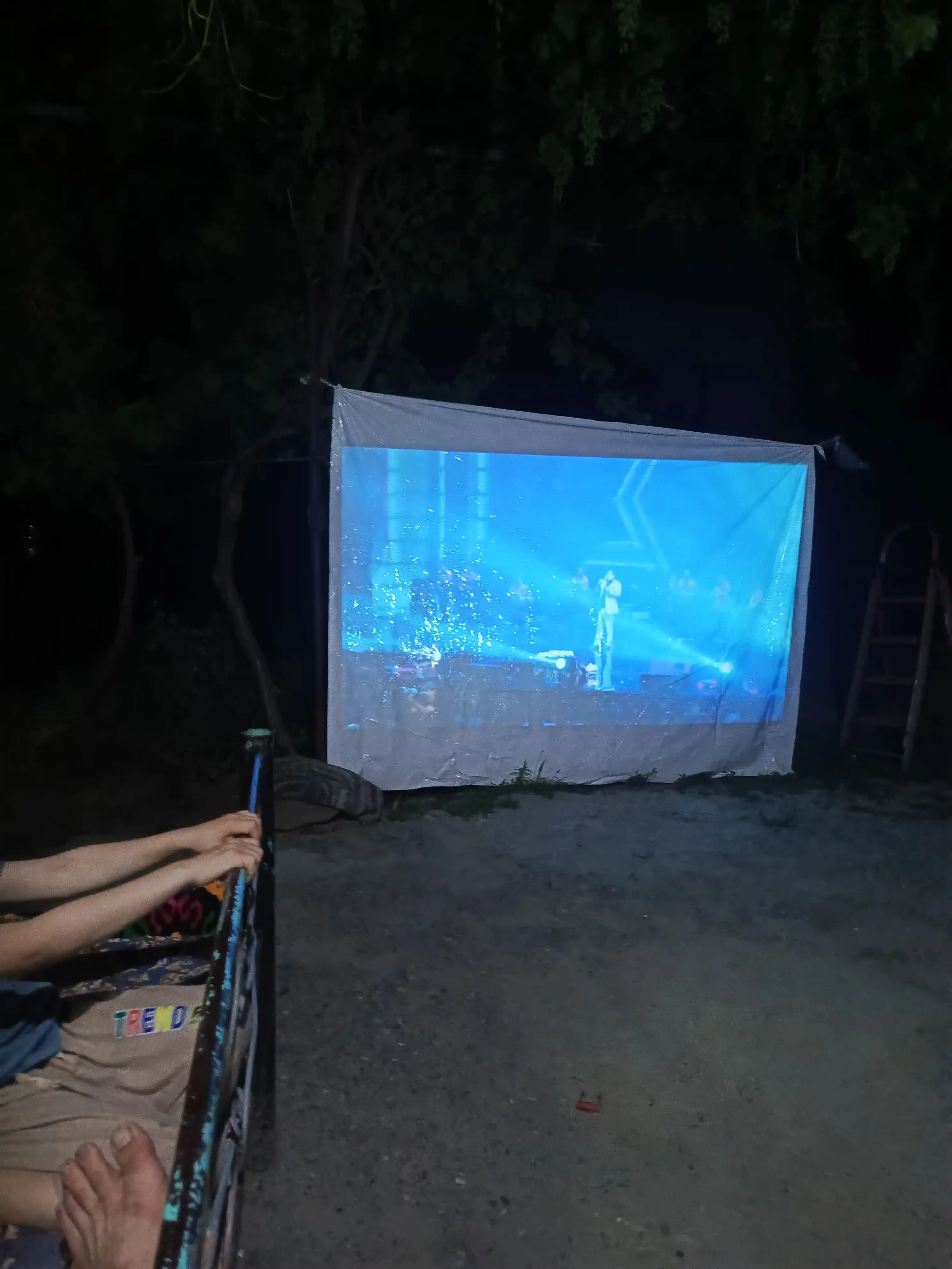 A10 Plus film proyektori, Android 4K proyektori + Wi-Fi, Bluetooth, HDMI