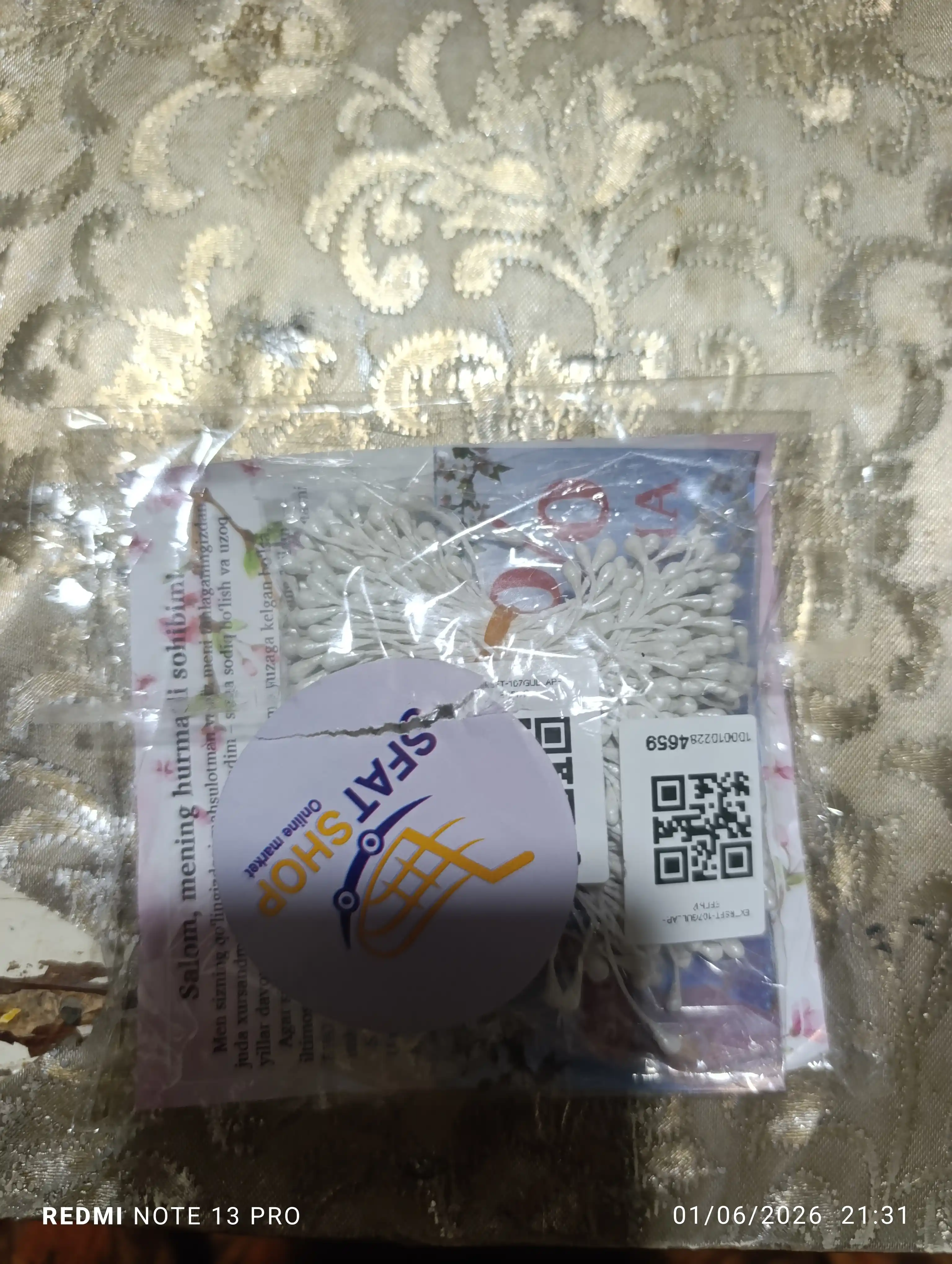 200 dona, Sun’iy gullar uchun tichinkalar, gunchalar gulchambar uchun materiallar tichinka