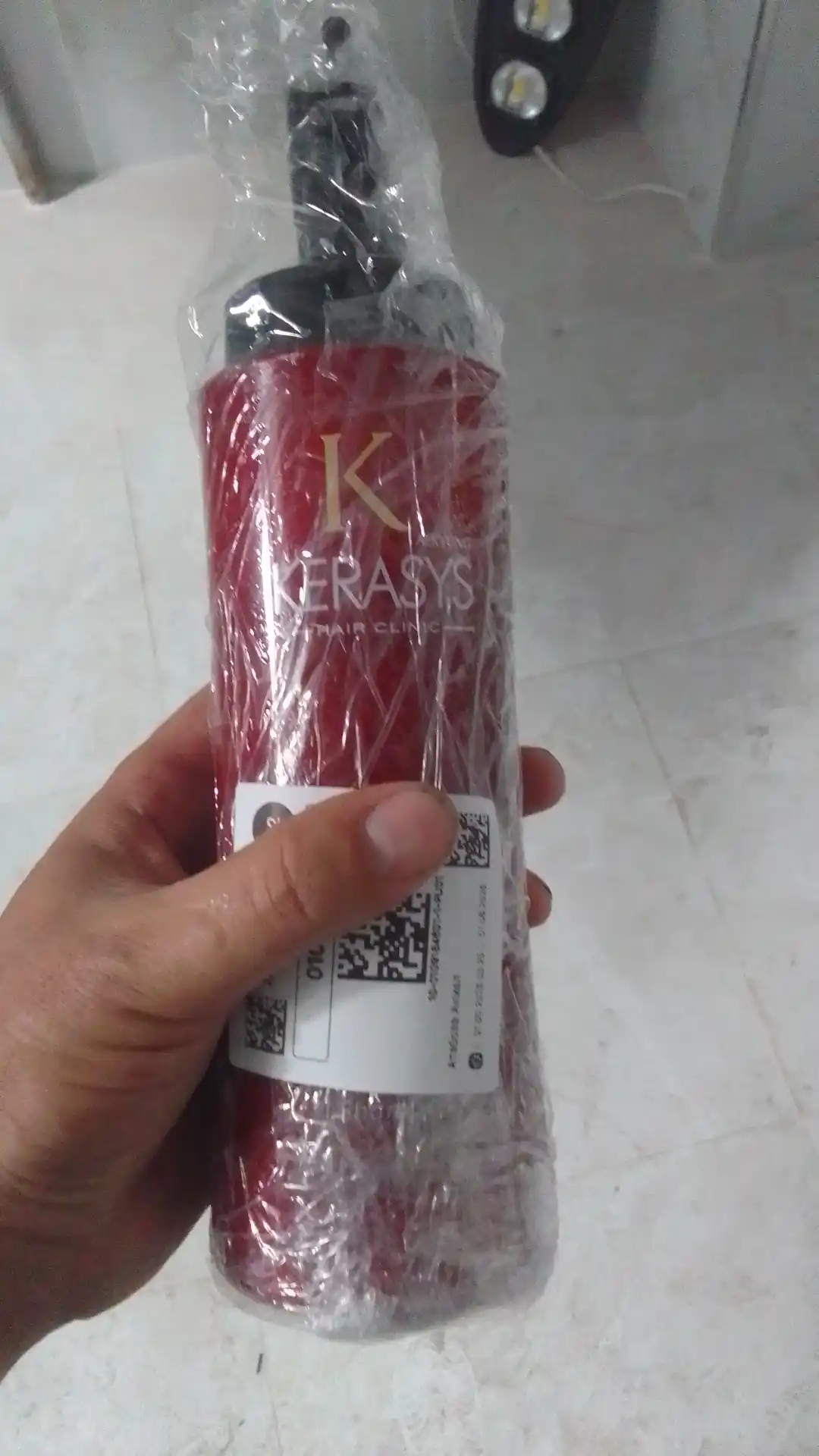 Shampun ayollar uchun keratinli, soch to'kilishiga qarshi Kerasys Oriental 600 ml