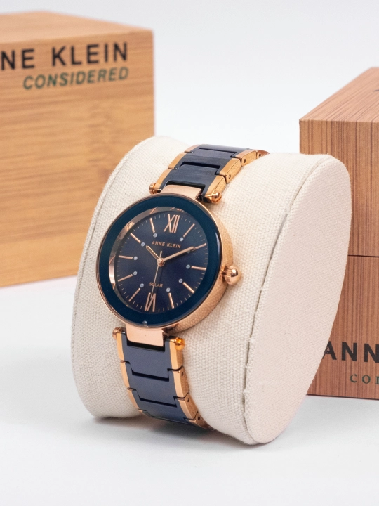 Ayollar qo'l soati Anne Klein AK3844 quyosh batareyasida ishlaydigan - 