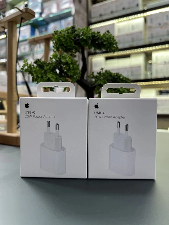 Зарядное устройство для iPhone 20 Вт, быстрая зарядка USB-C для iPhone 11, 12, 13, 14, 15, 16, 17 