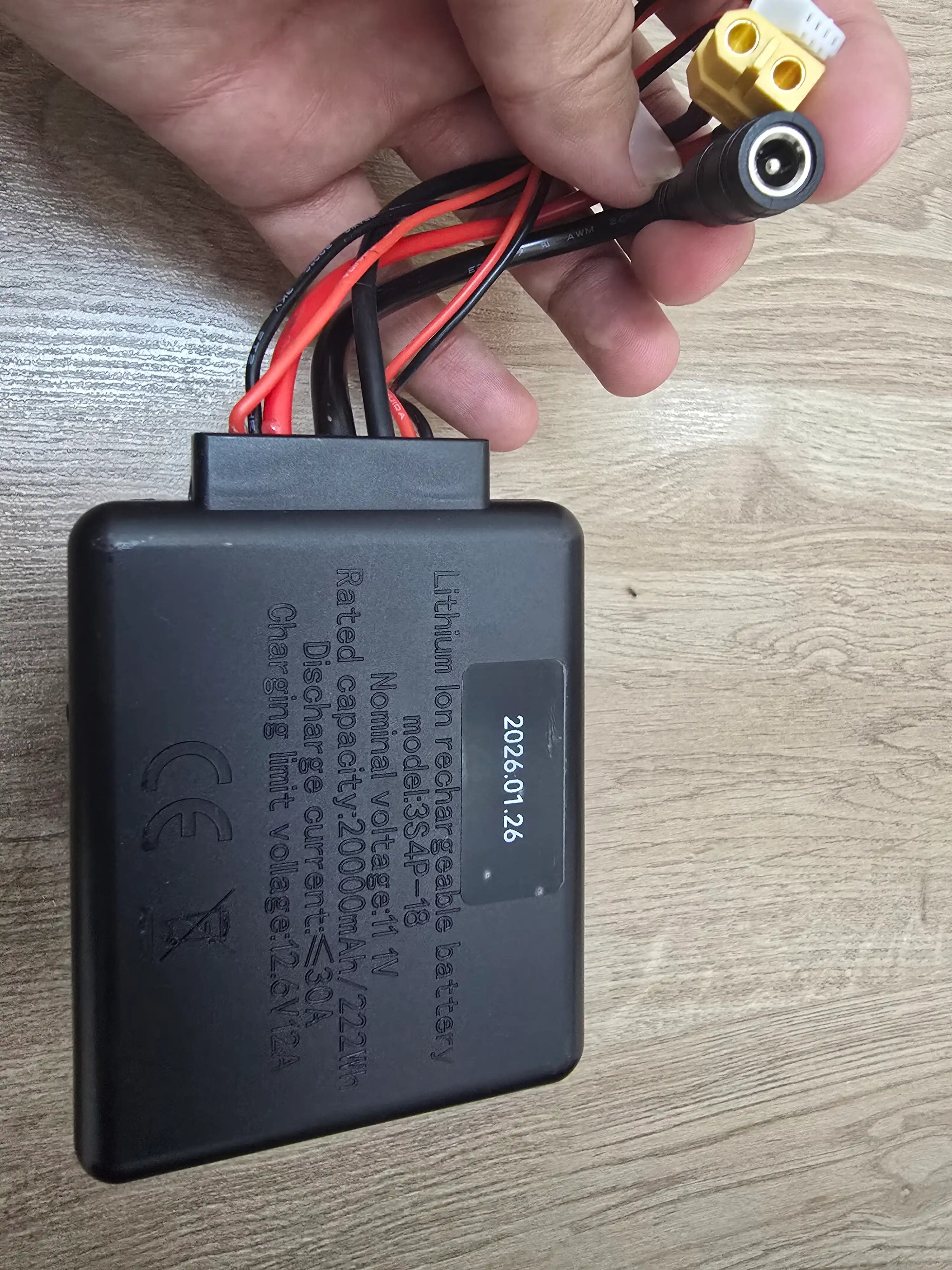 GPS navigatsiyali baliq ovlash uchun prikormka kemasi V802 Pro