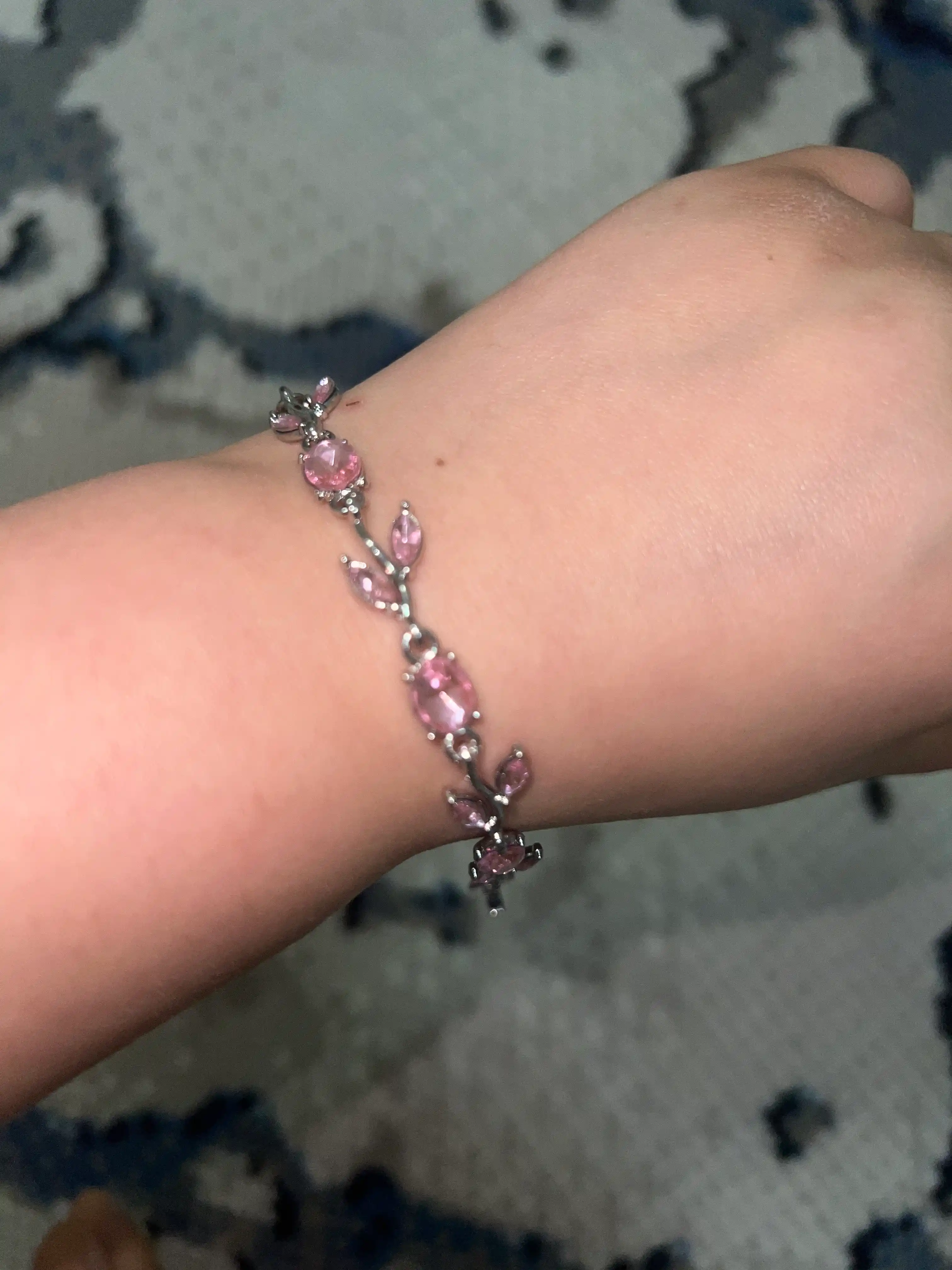 Ayollar tulip brasleti  bracelet - nafis dizayin - lola shaklidagi bilaguzuk