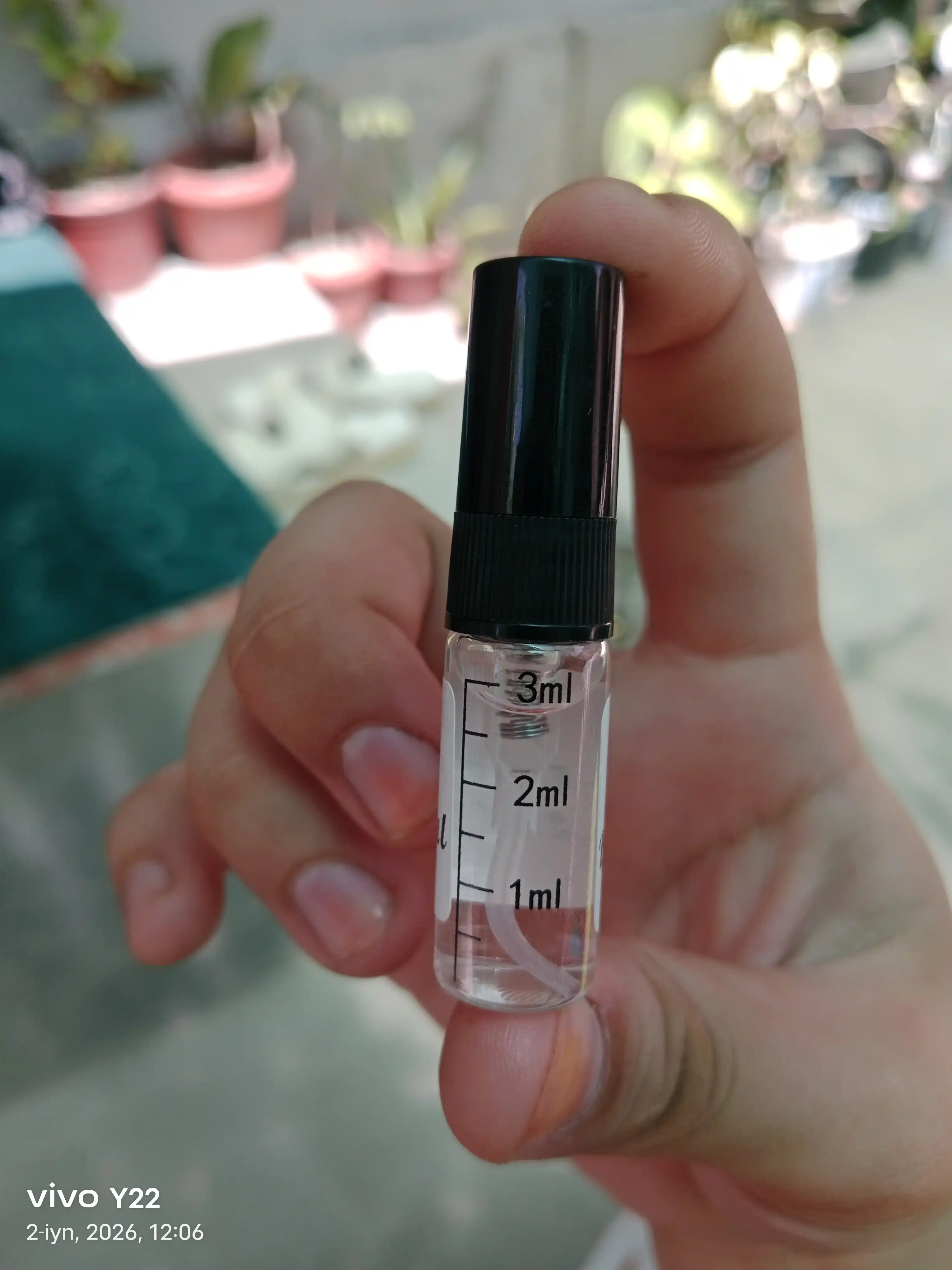 Versace Bright Crystal — Yorqin Nafosat va Ayollik Ifori Ayollar uchun Parfyum Raspiv