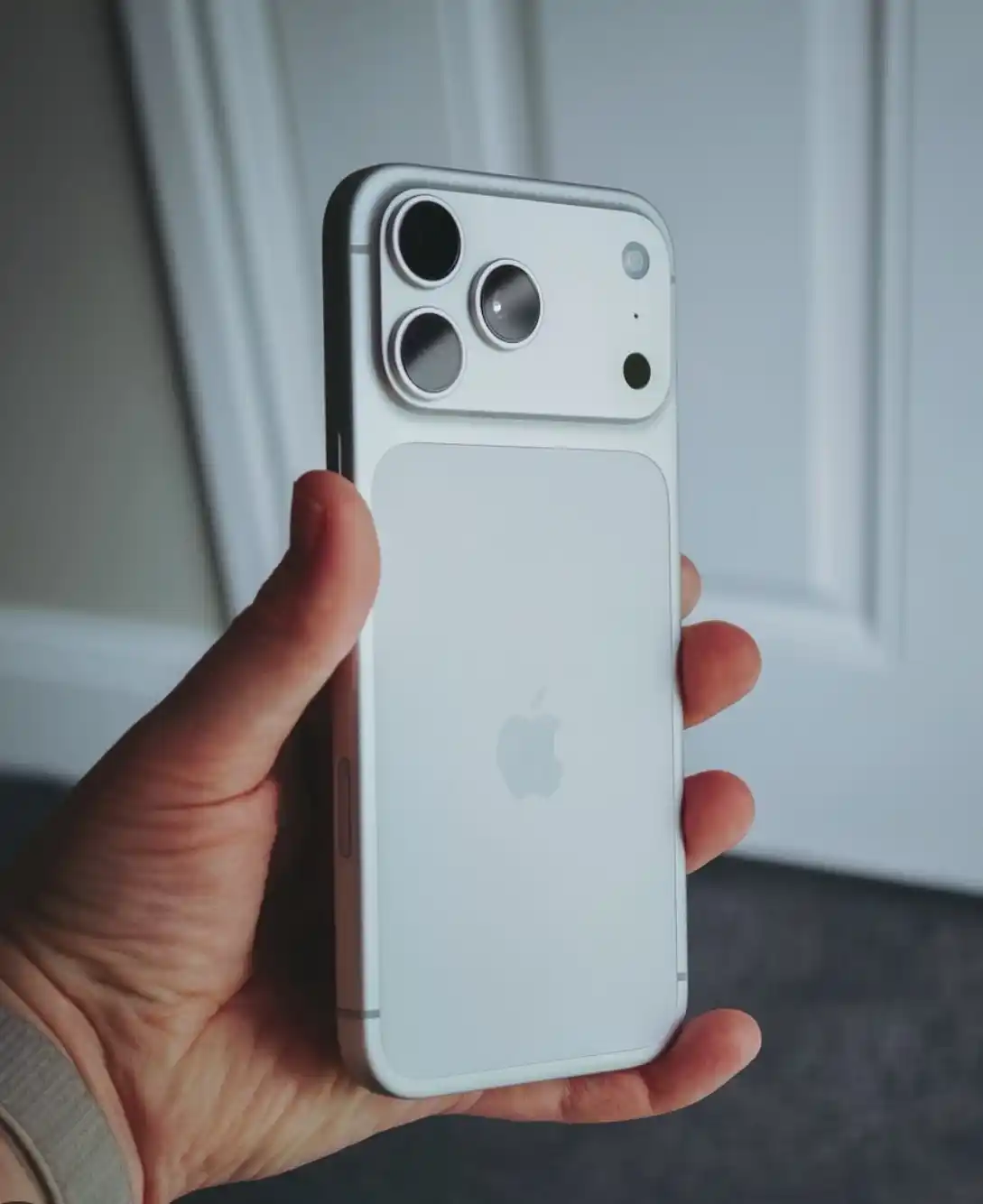 IPhone 17 Pro/Pro Max, 256, 512 , 1 ТБ , 2 ТБ / Оба IMEI зарегистрированы