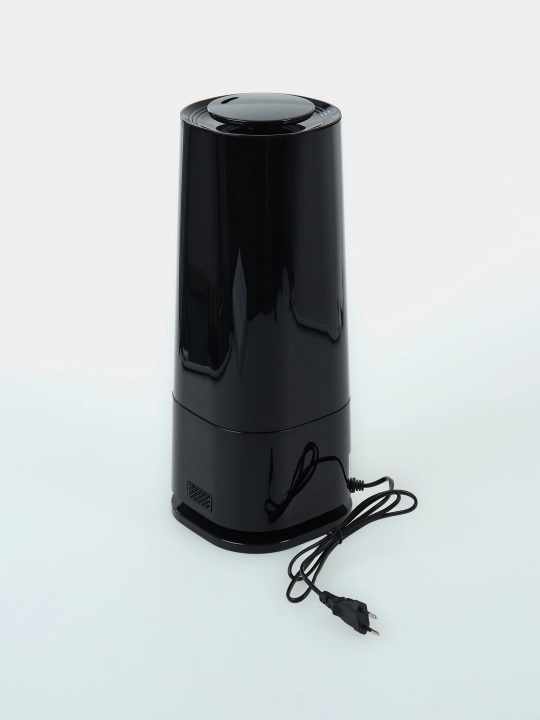 Uy va ofis uchun ko`p funksiyali yoritgichli havo namlagich