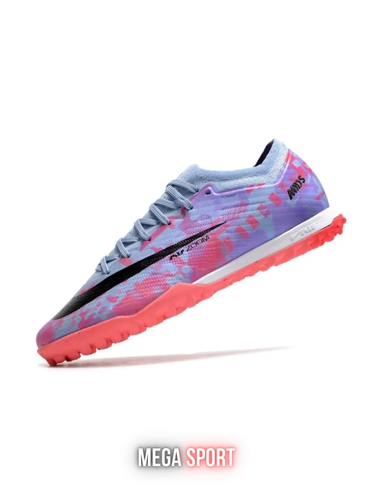 Futbol sarakanoshka Air Zoom TF, sun’iy maydon uchun futbol oyoq kiyimi