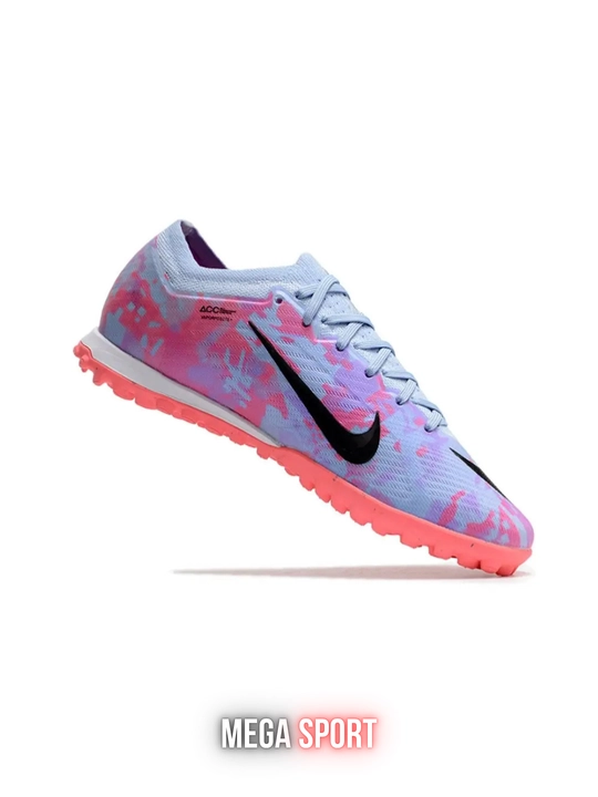 Futbol sarakanoshka Air Zoom TF, sun’iy maydon uchun futbol oyoq kiyimi