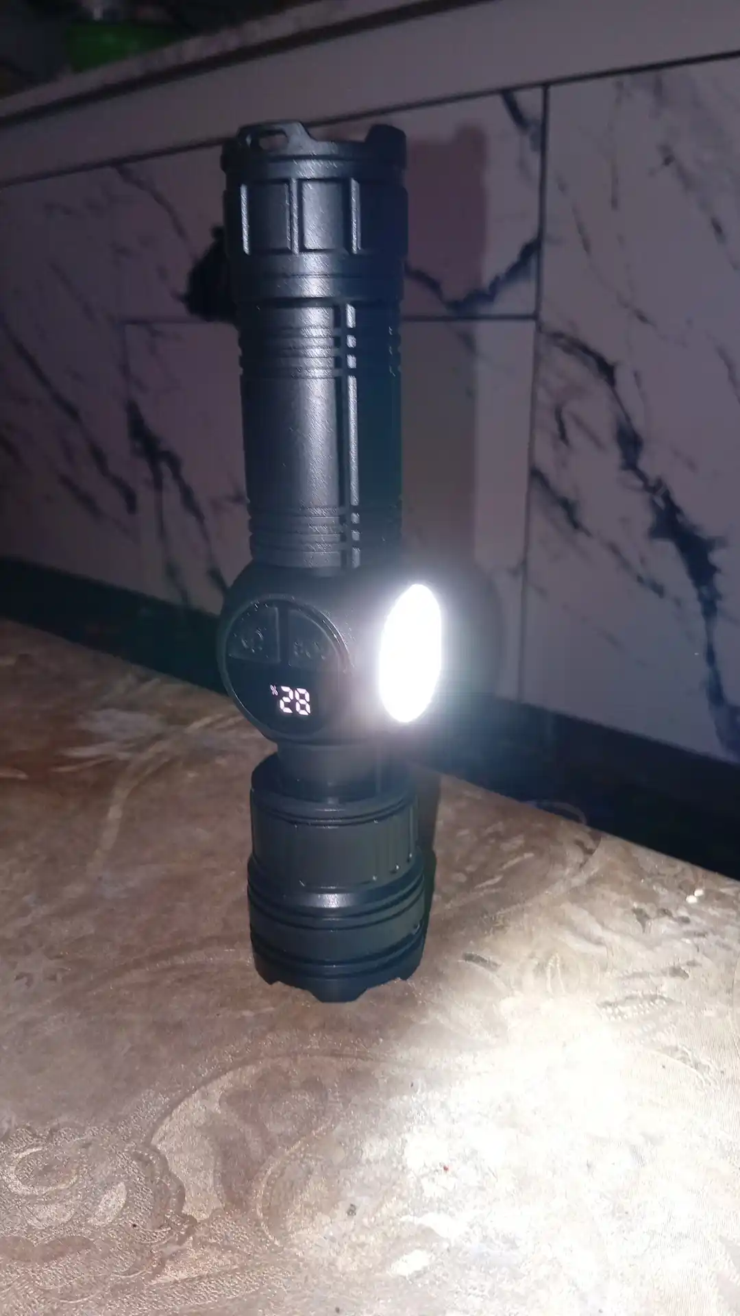 Mini LED fonar BX-P12 — suvga chidamli, taktik, sayohat va baliq ovlash uchun mos