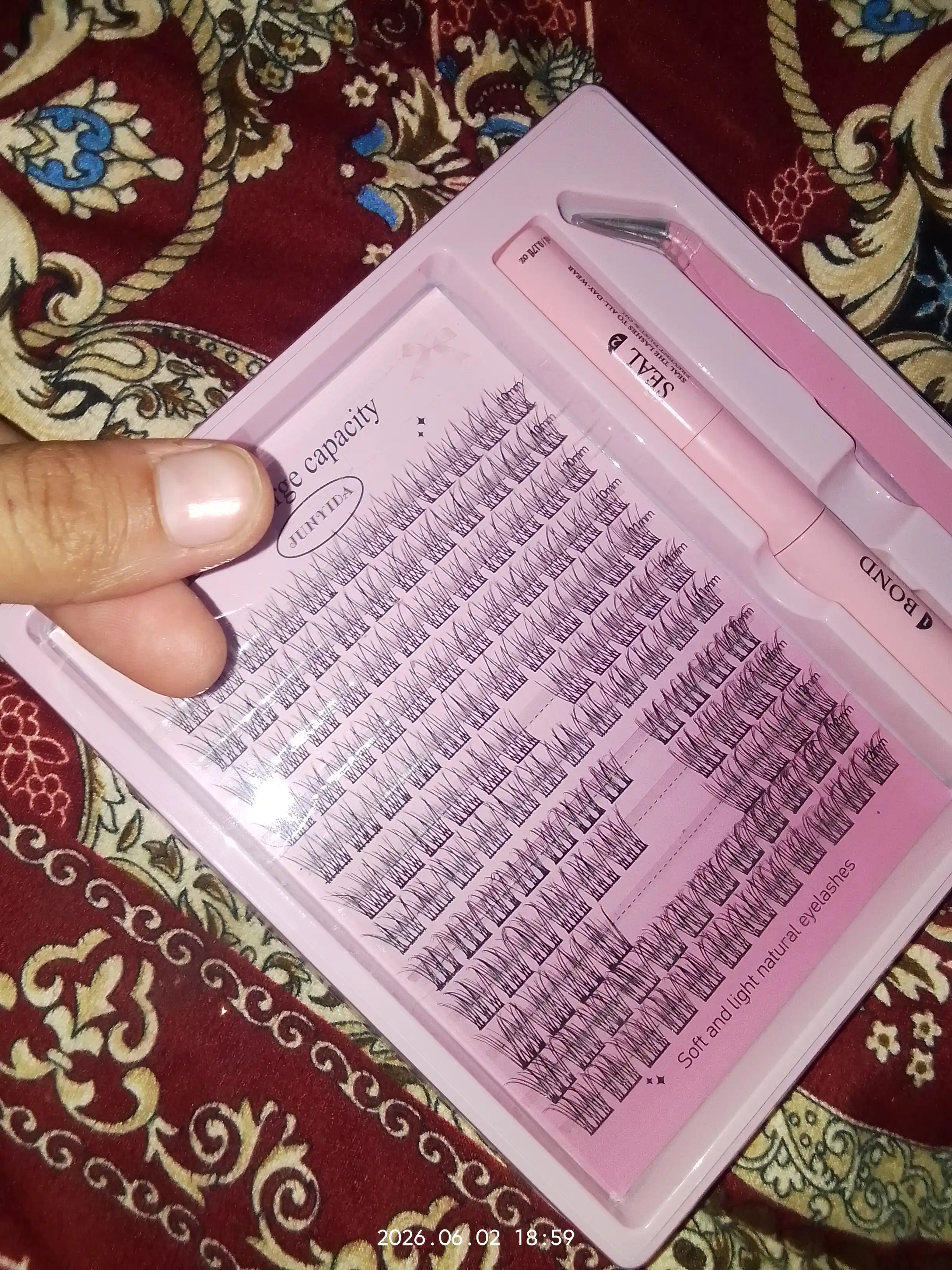 Qo‘shimcha kipriklar to‘plami - 144 dona, yelim va pinset bilan, tabiiy effekt uchun