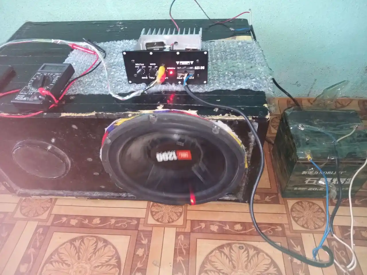 S100 12V 300Vt avtomobil kuchaytirgich platasi, bass sabvufer uchun