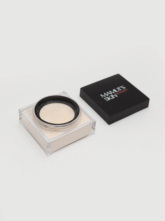 MAMUT'S RAW GLOW blur-effektli, fiksatsiya qiluvchi sochma upa, 20 gr