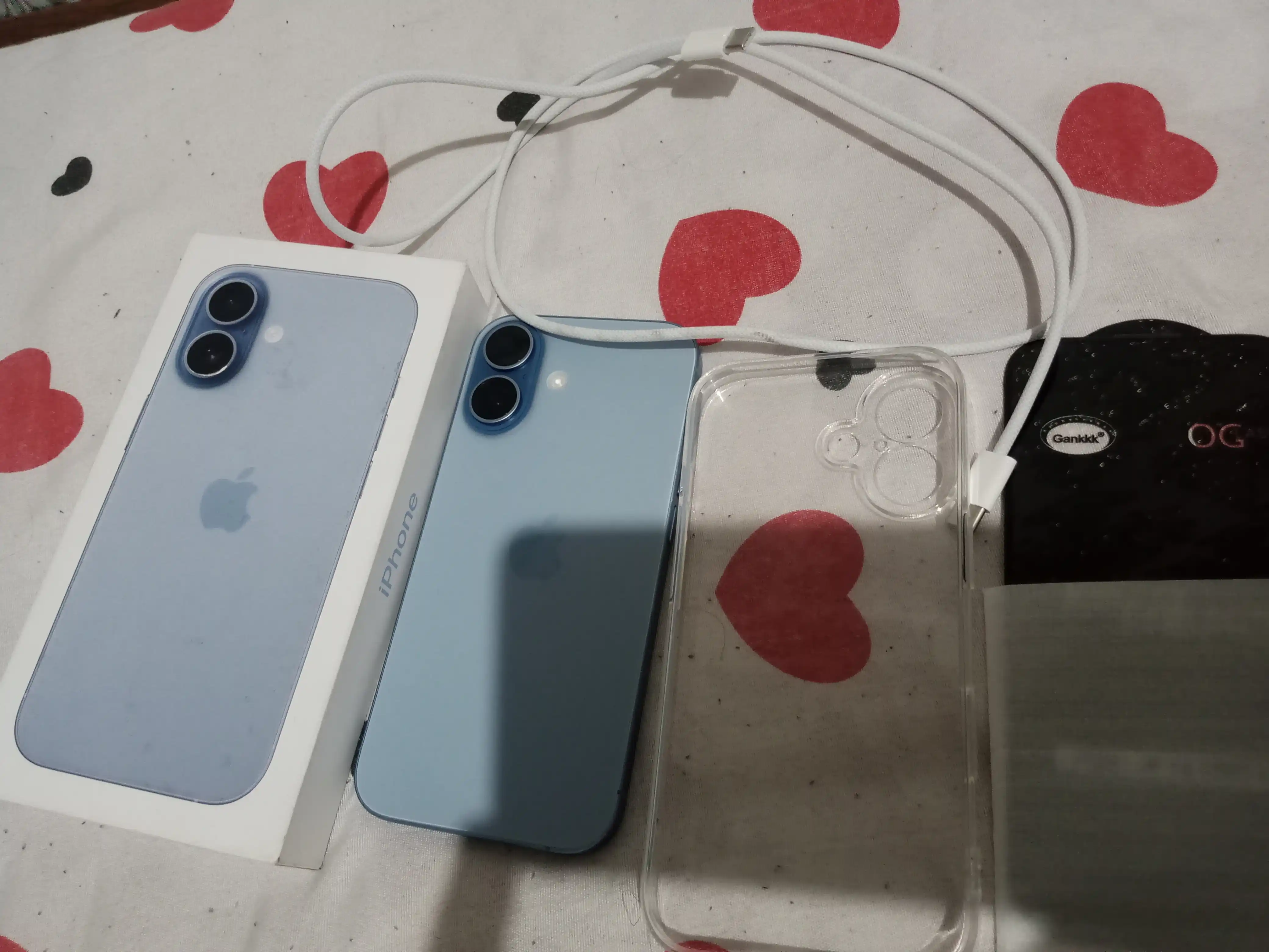 Смартфон Apple iPhone 17, 256 ГБ / 512 ГБ / 1 ТБ, SIM / e-SIM