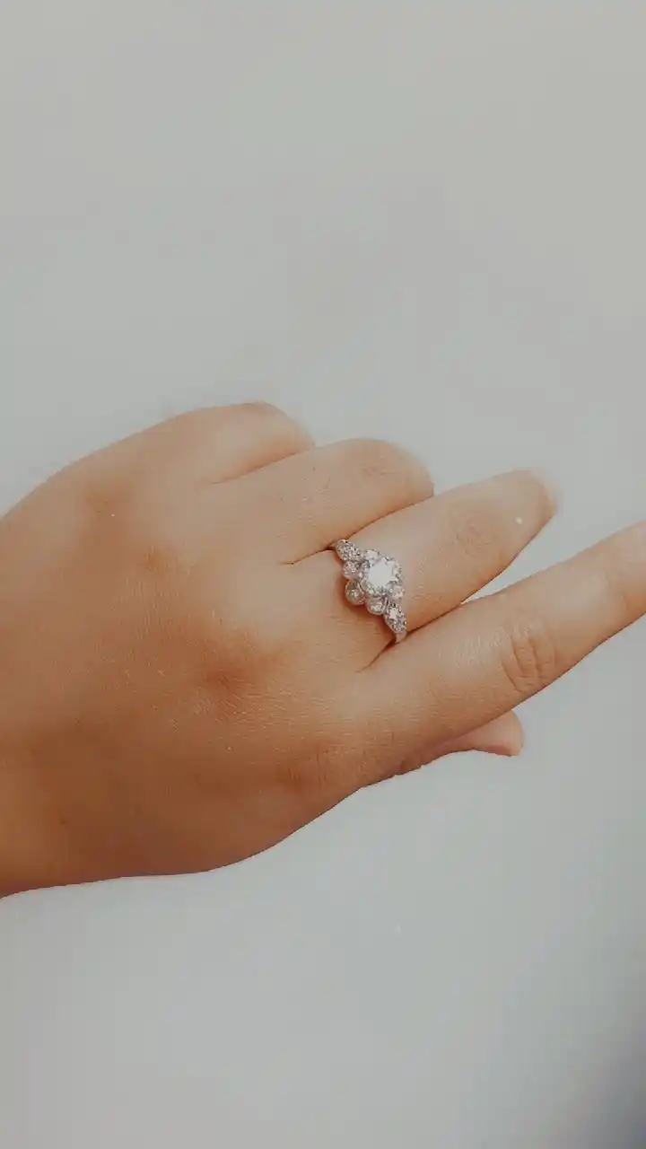 Серебряный комплект для женщин и девушек